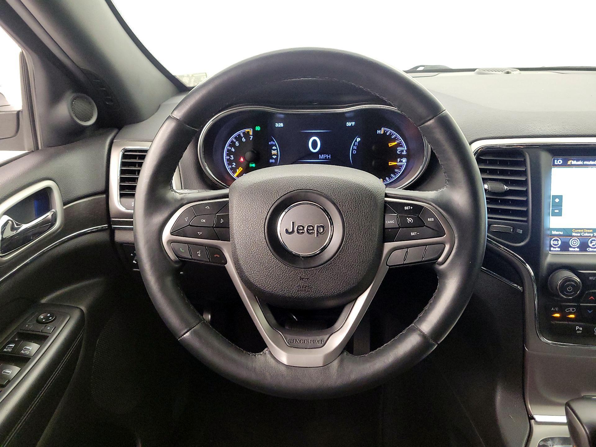 Thumbnail: 2018 Jeep Grand Cherokee - 10