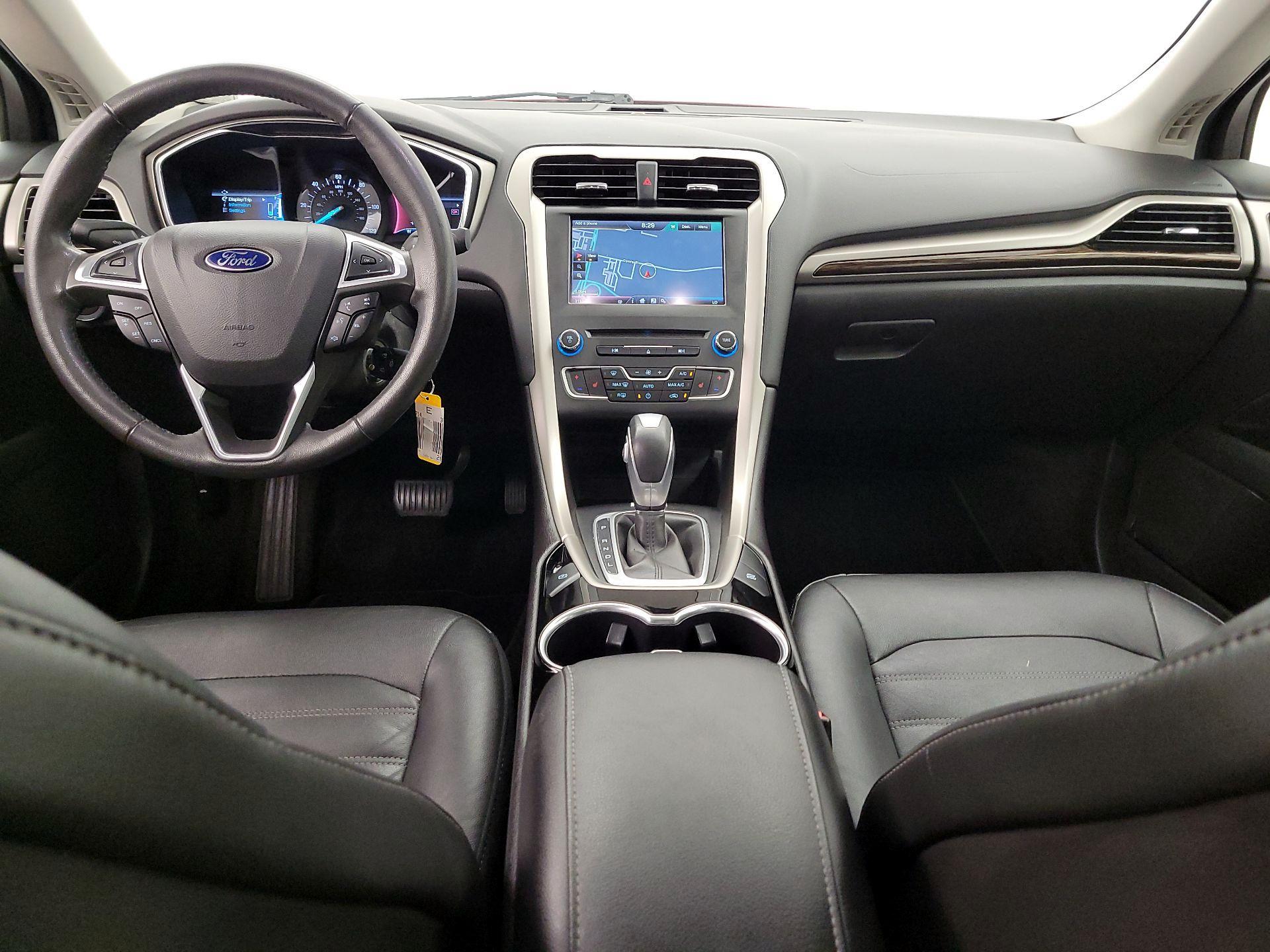 Thumbnail: 2016 Ford Fusion - 9
