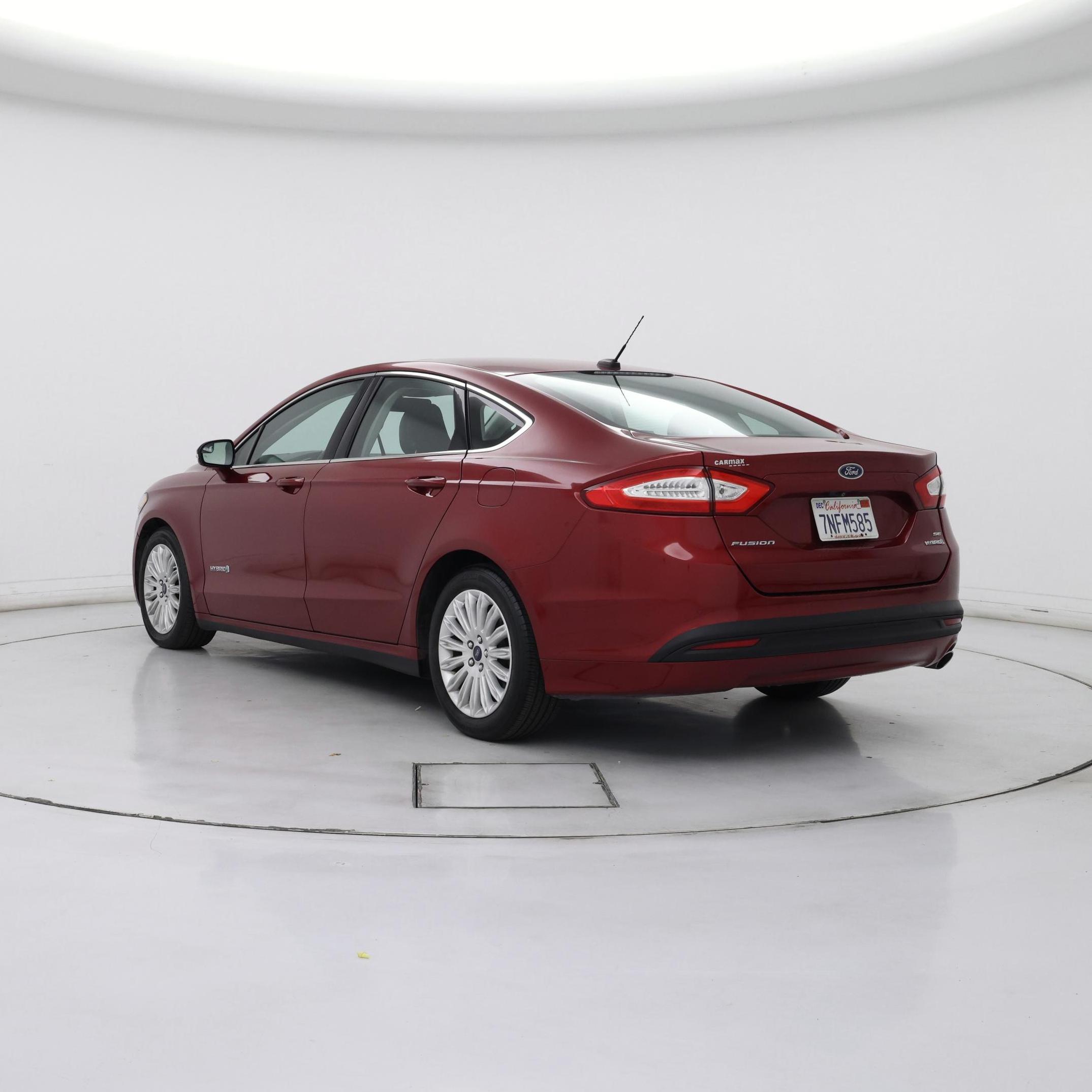 Thumbnail: 2016 Ford Fusion - 2
