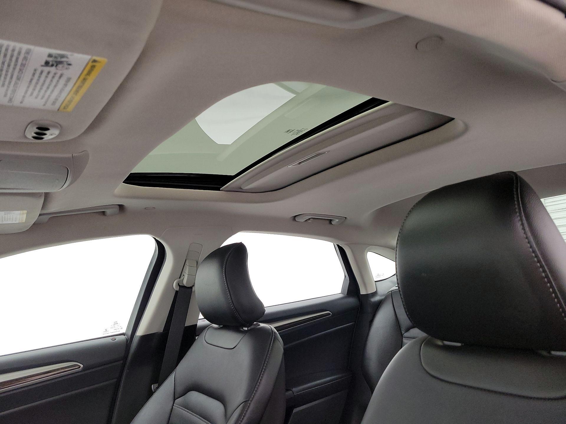 Thumbnail: 2016 Ford Fusion - 20