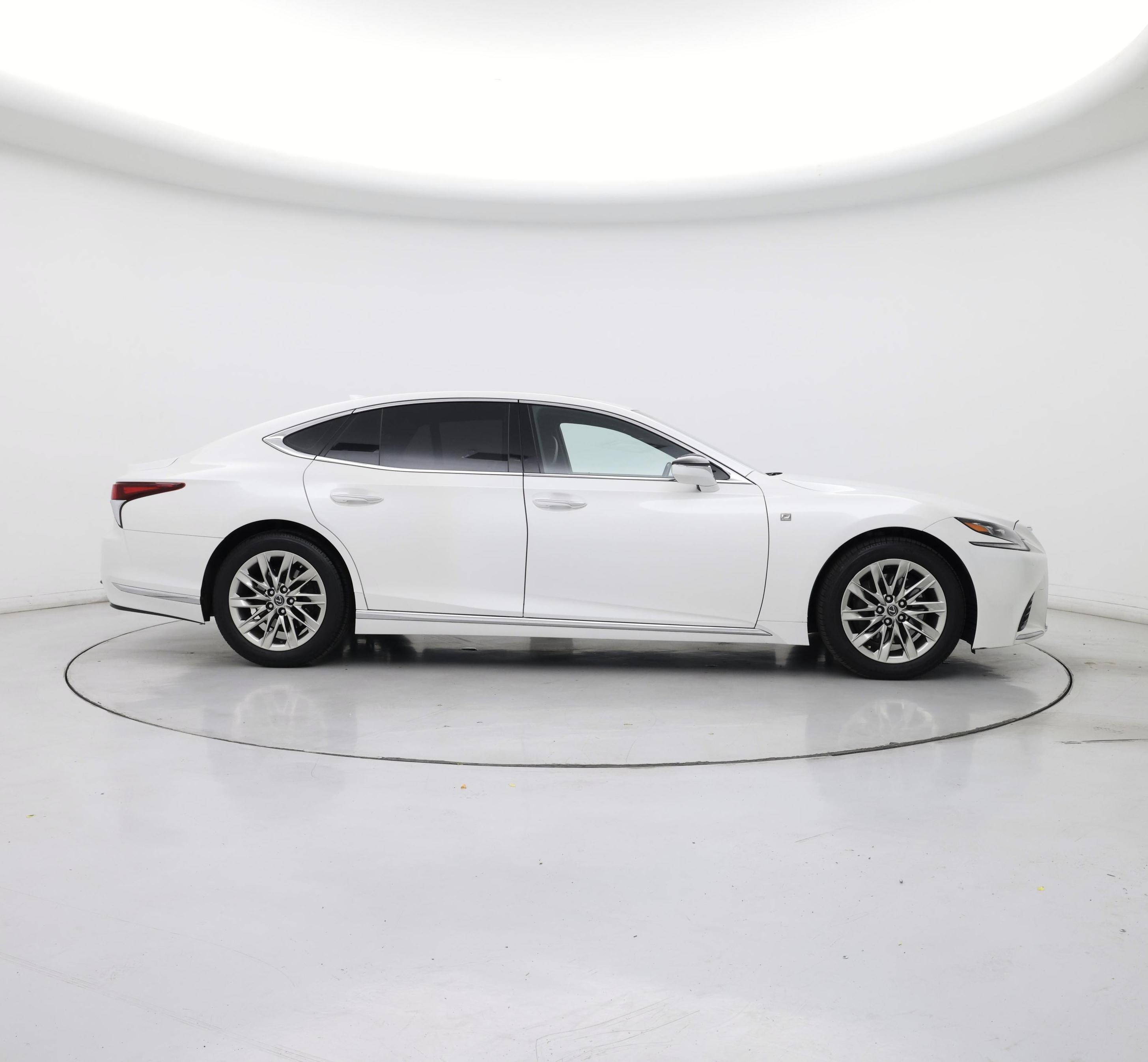 Thumbnail: 2019 Lexus LS - 7