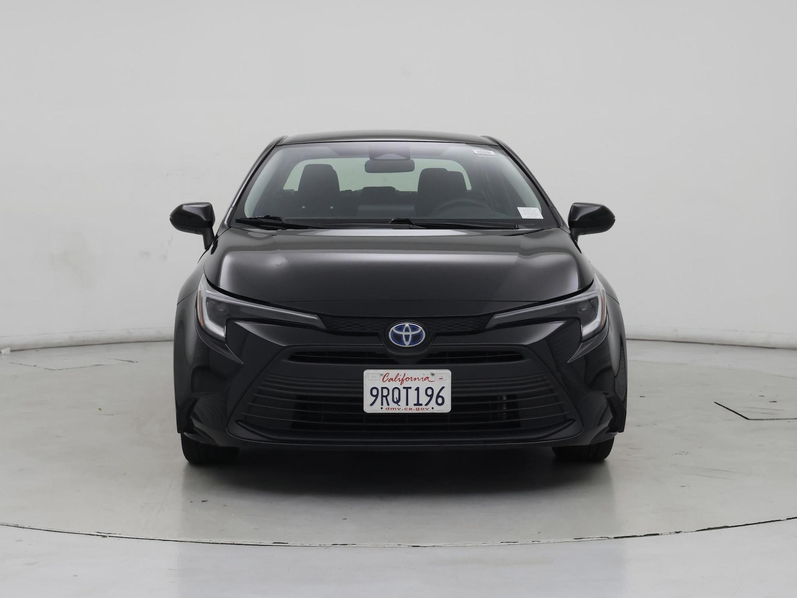 2025 Toyota Corolla LE - Photo 6