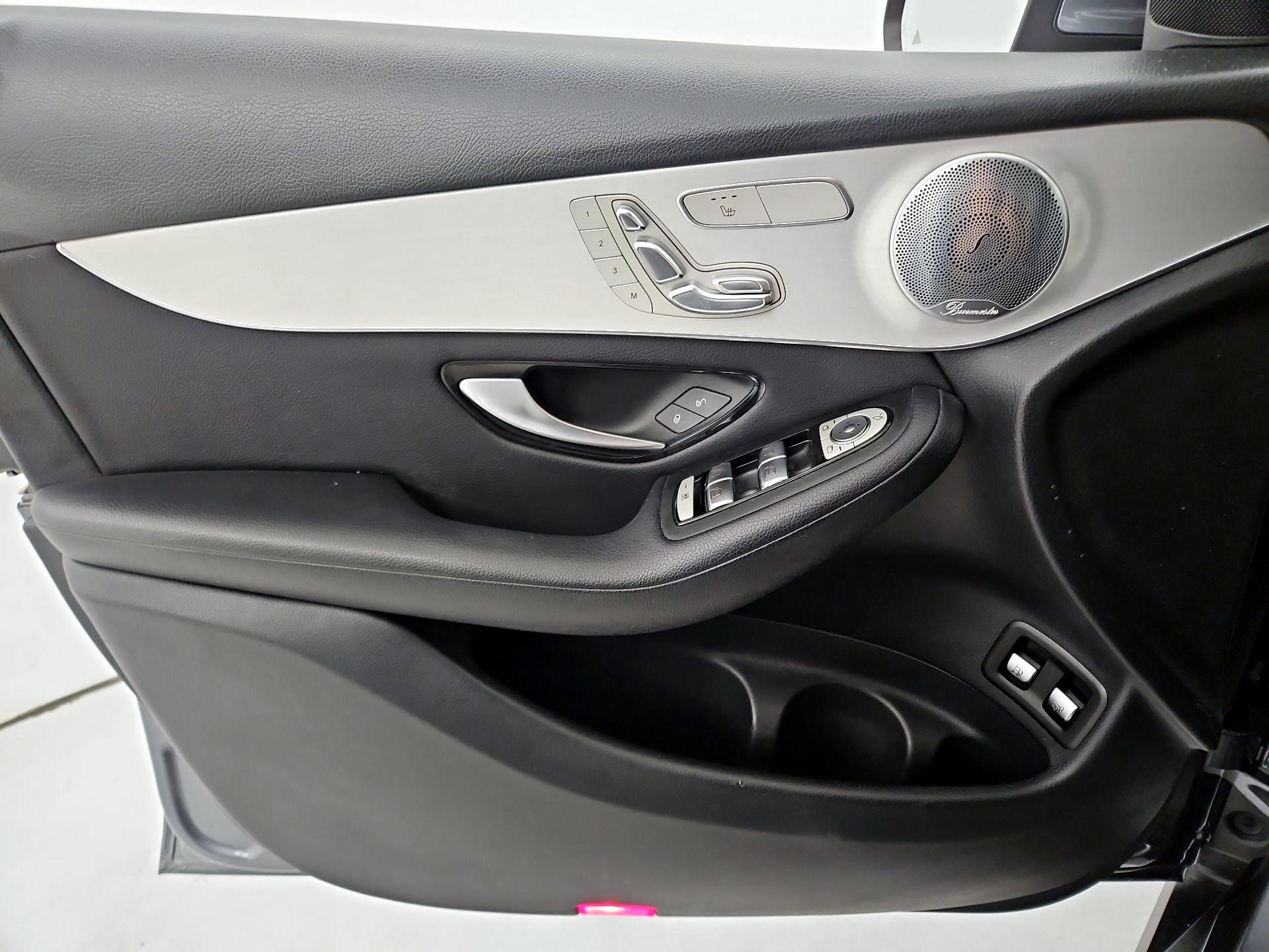 Thumbnail: 2019 Mercedes-Benz GLC - 12
