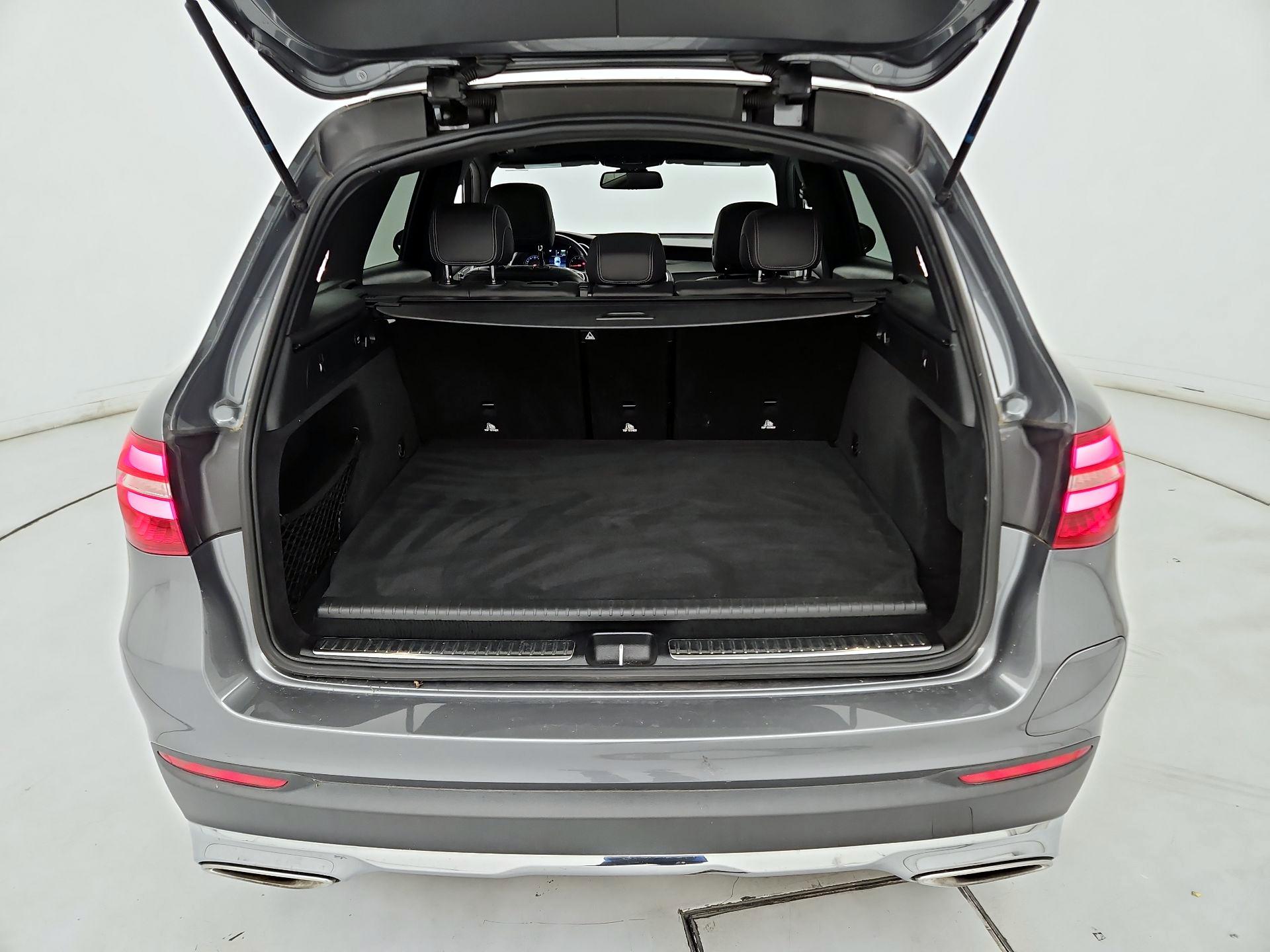 Thumbnail: 2019 Mercedes-Benz GLC - 20