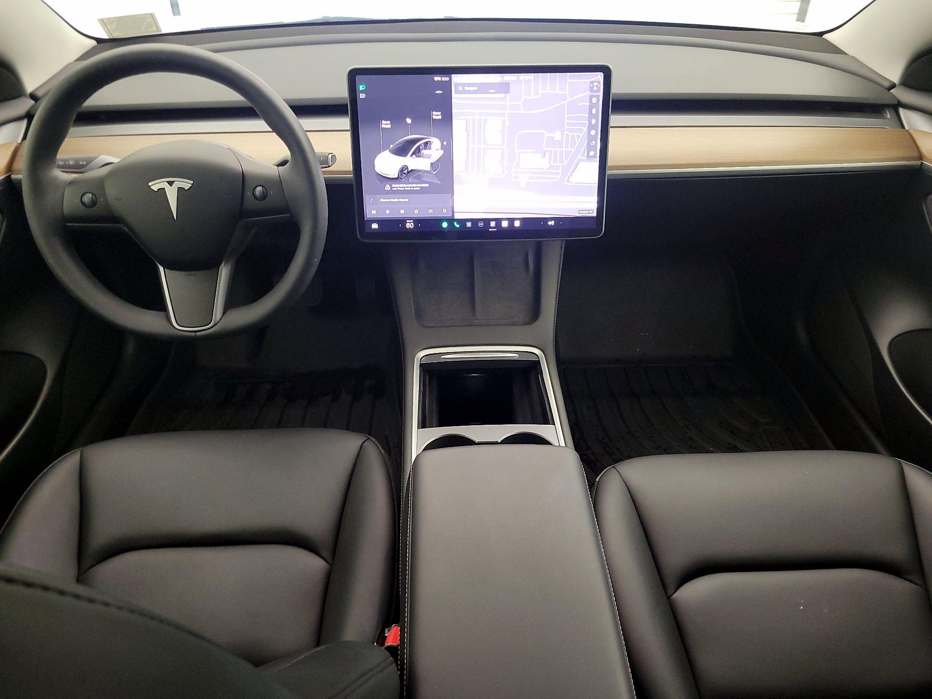 Thumbnail: 2023 Tesla Model 3 - 9