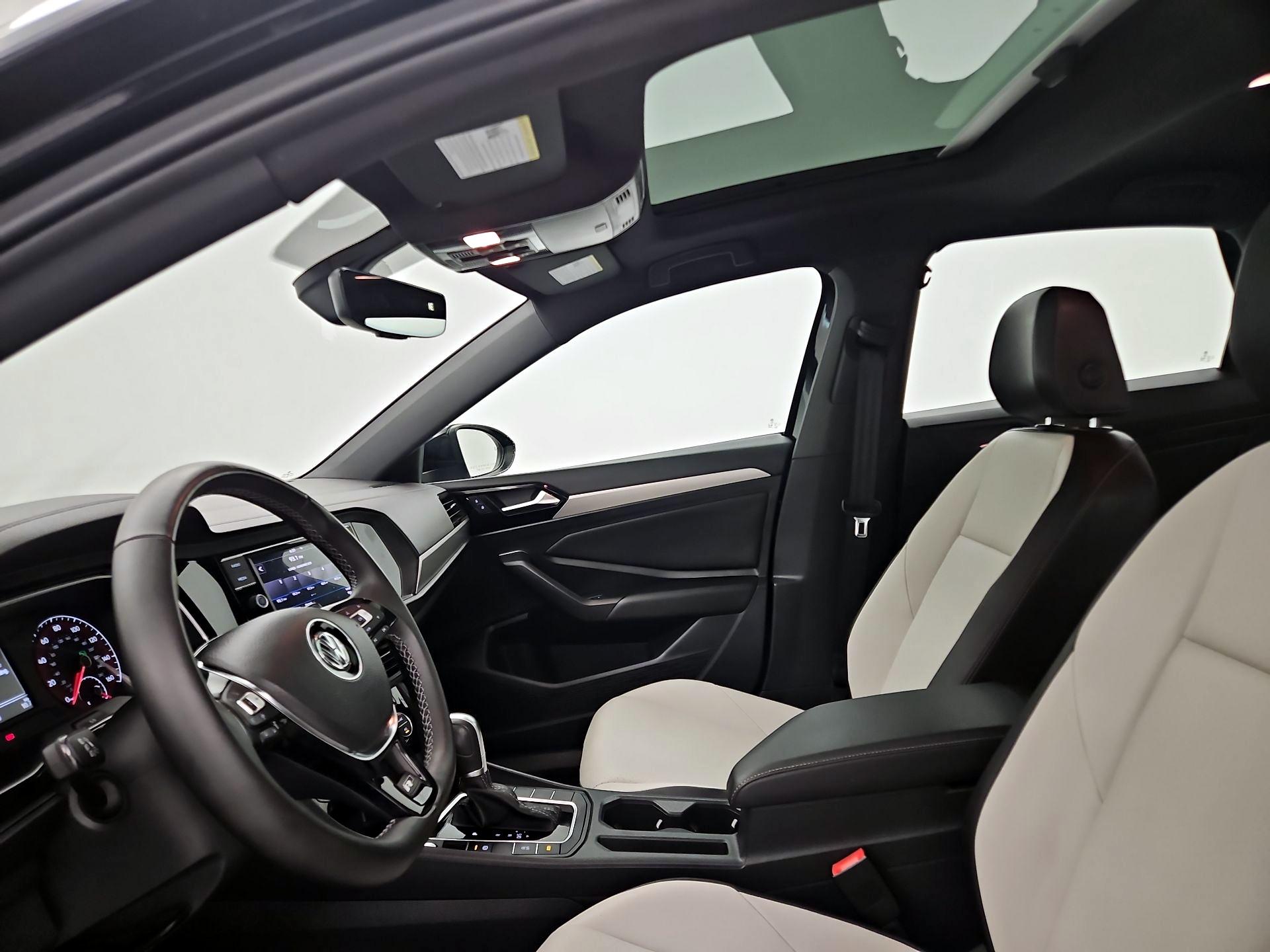 Thumbnail: 2019 Volkswagen Jetta - 19
