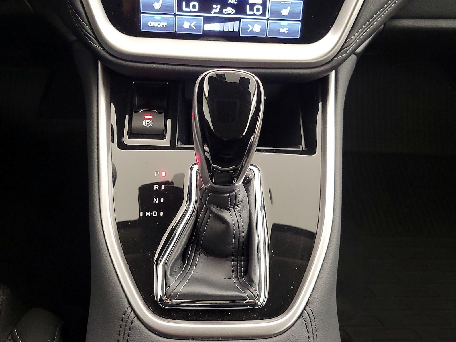 2025 Subaru Outback Premium - Photo 18
