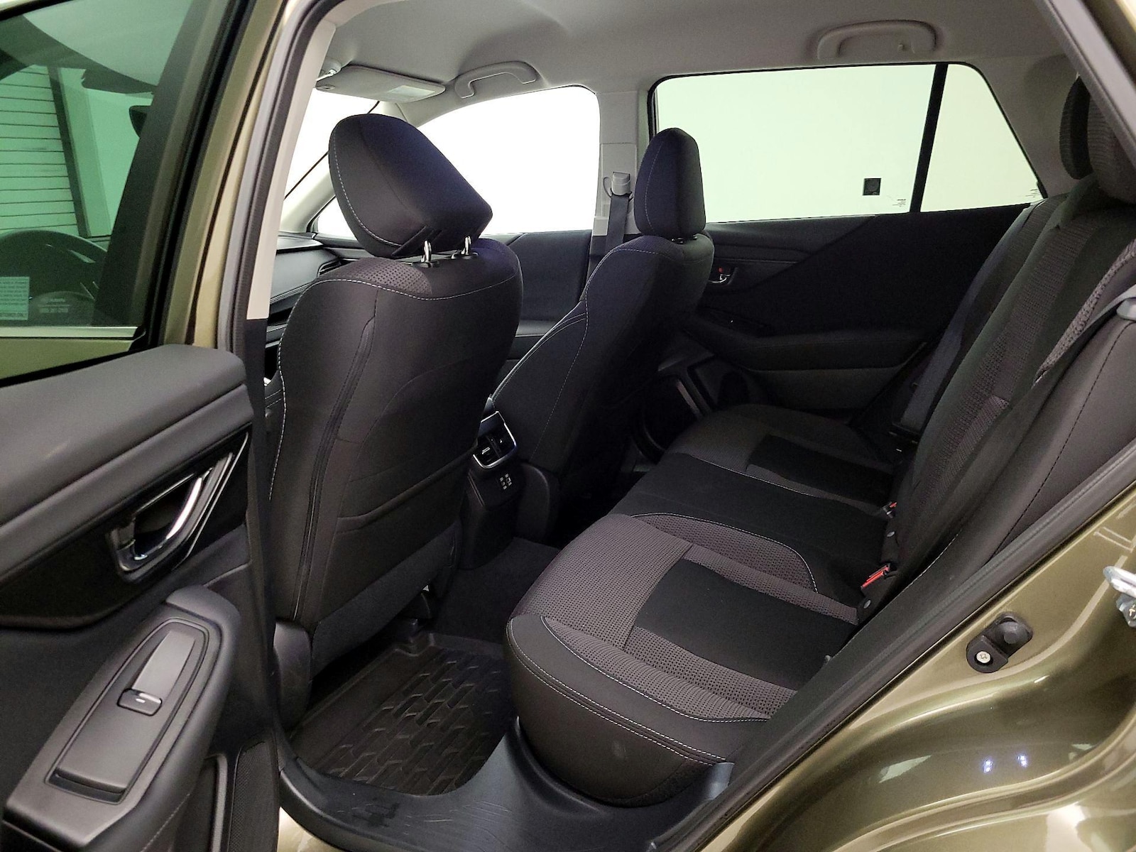 2025 Subaru Outback Premium - Photo 20