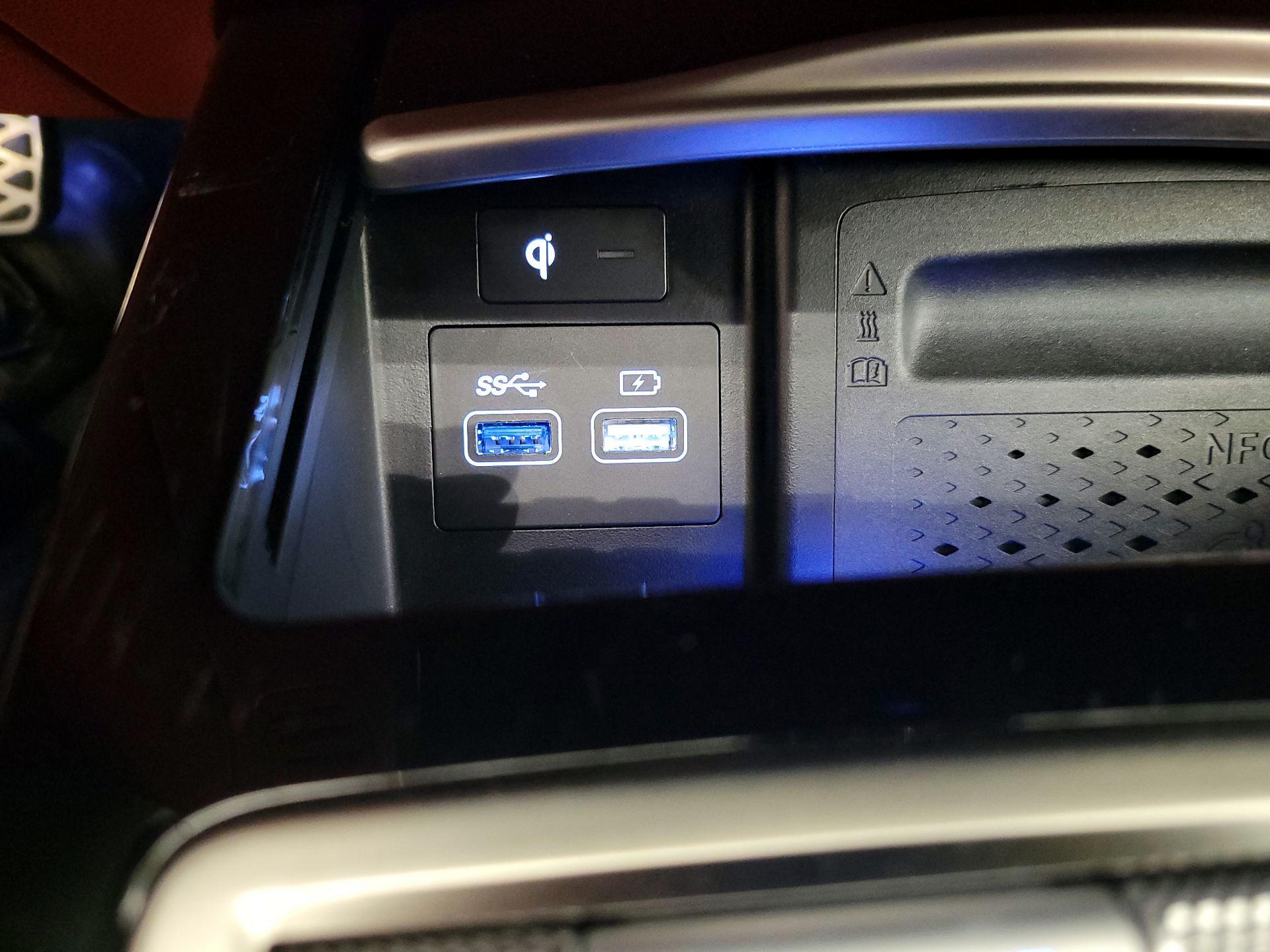 Thumbnail: 2023 Genesis G80 - 19