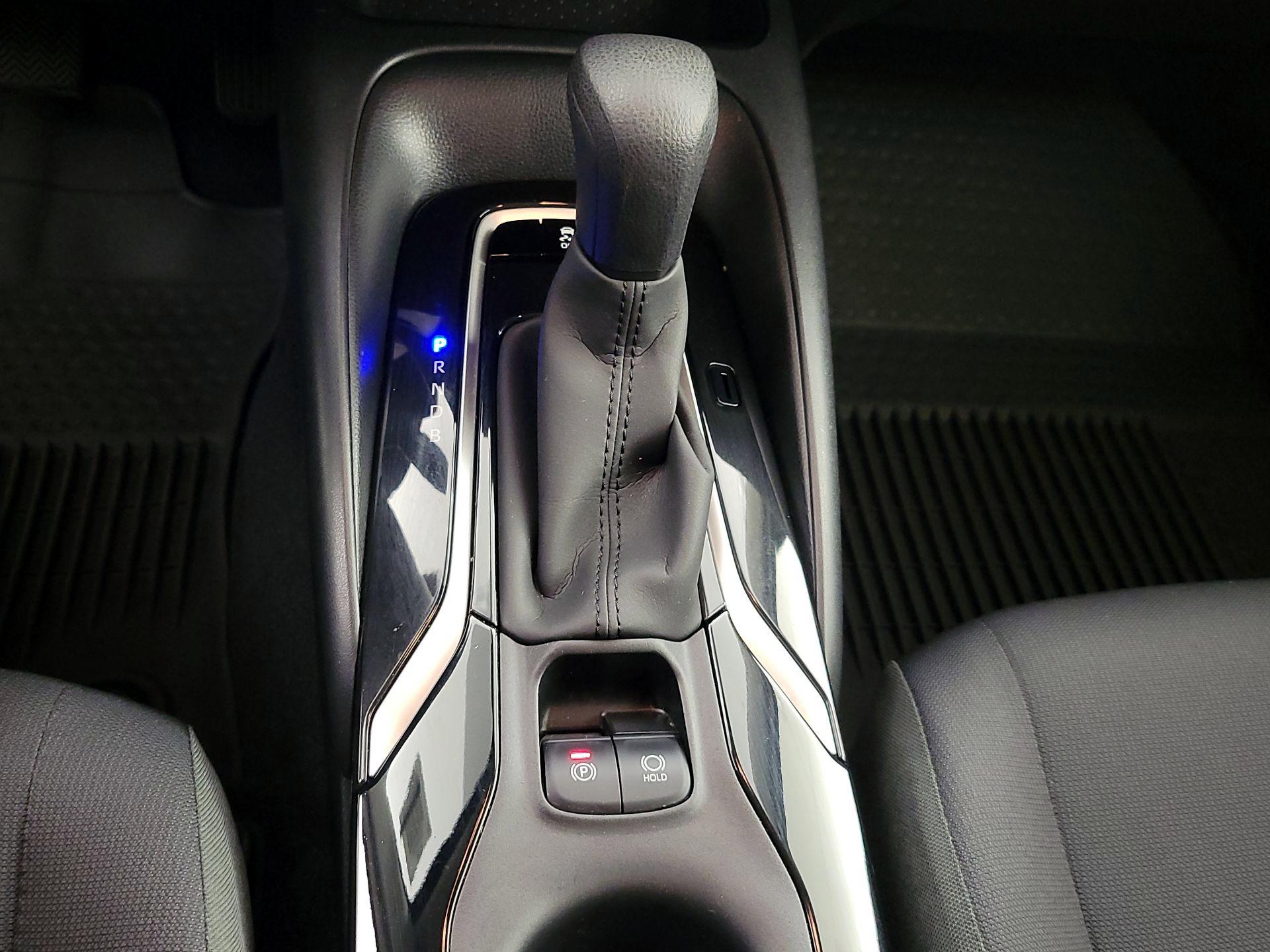 Thumbnail: 2022 Toyota Corolla - 17