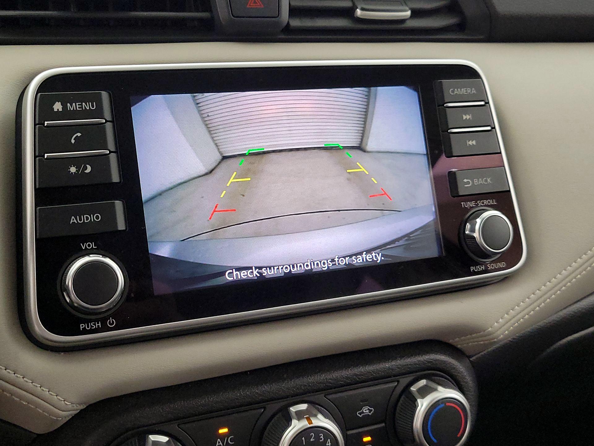 Thumbnail: 2020 Nissan Versa - 13