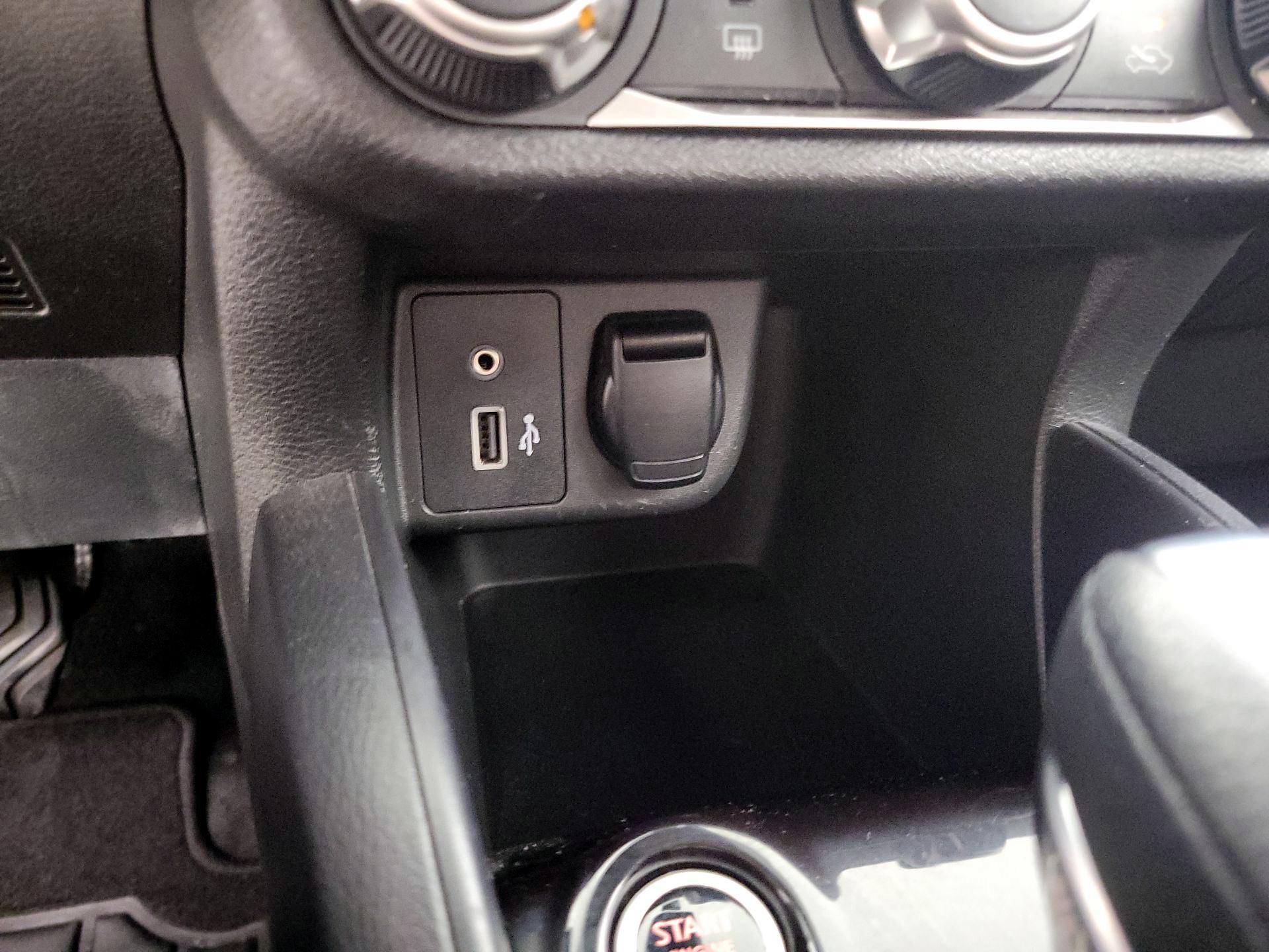 Thumbnail: 2020 Nissan Versa - 17