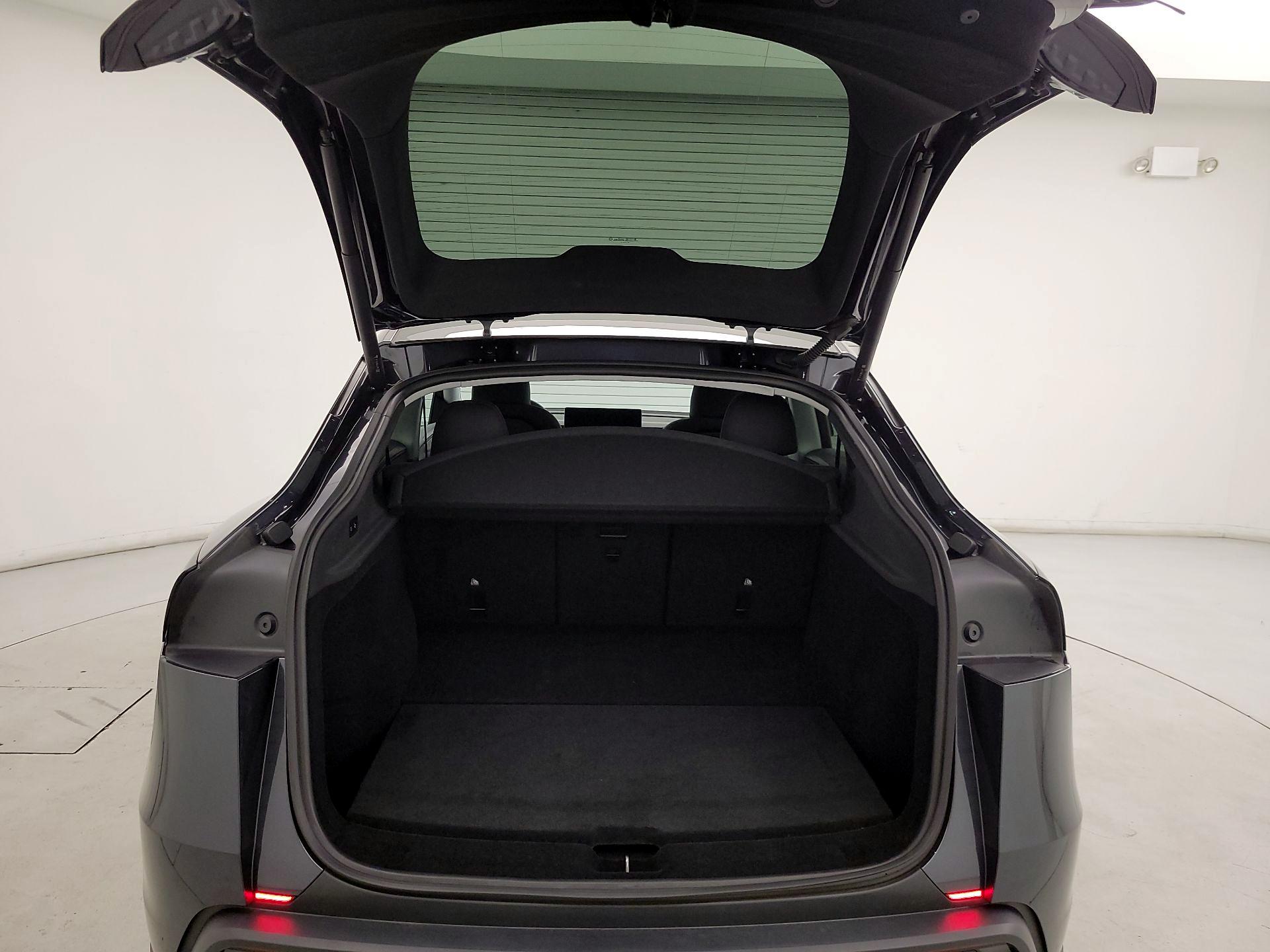 Thumbnail: 2026 Tesla Model Y - 20