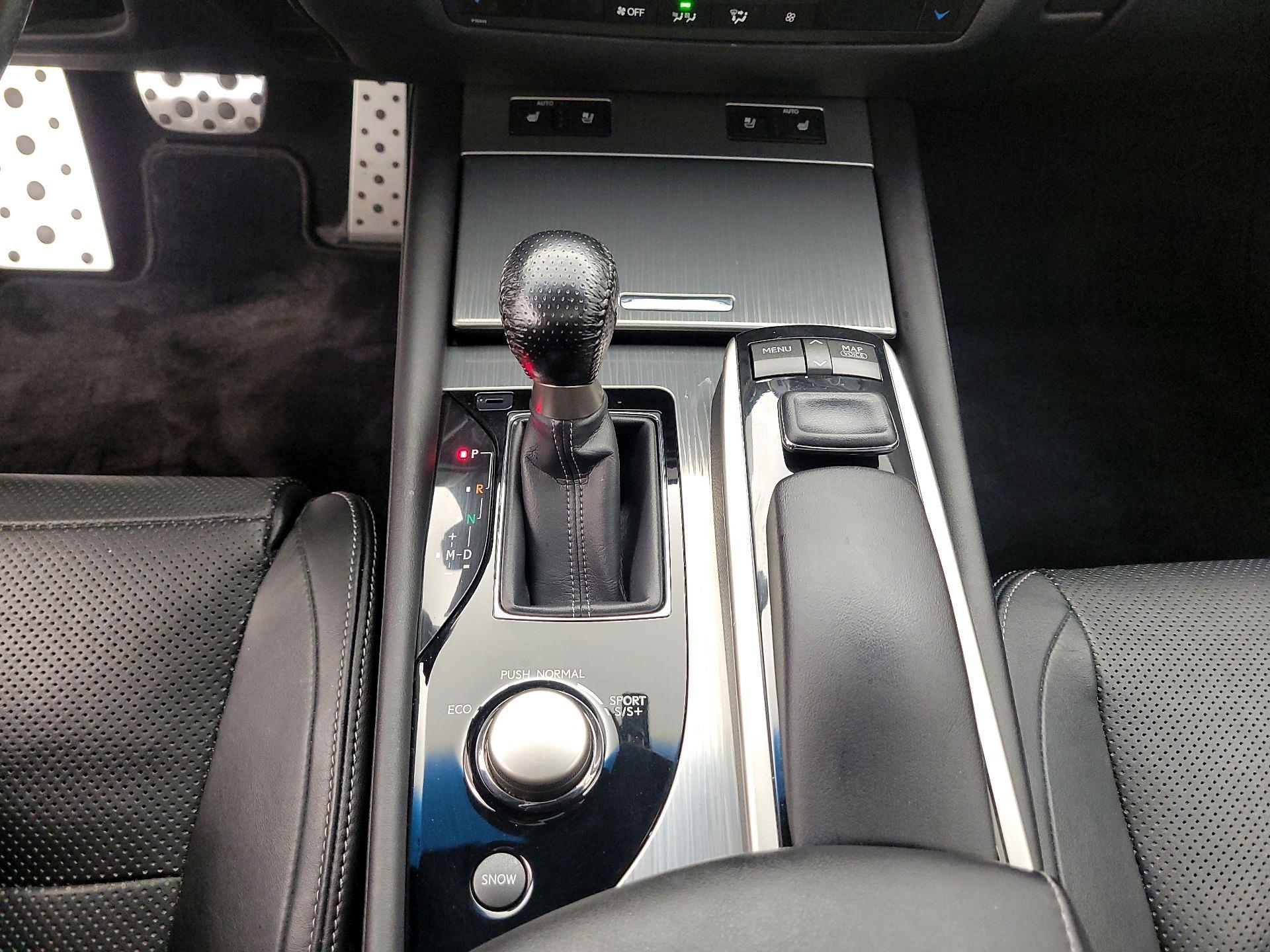 Thumbnail: 2015 Lexus GS - 18