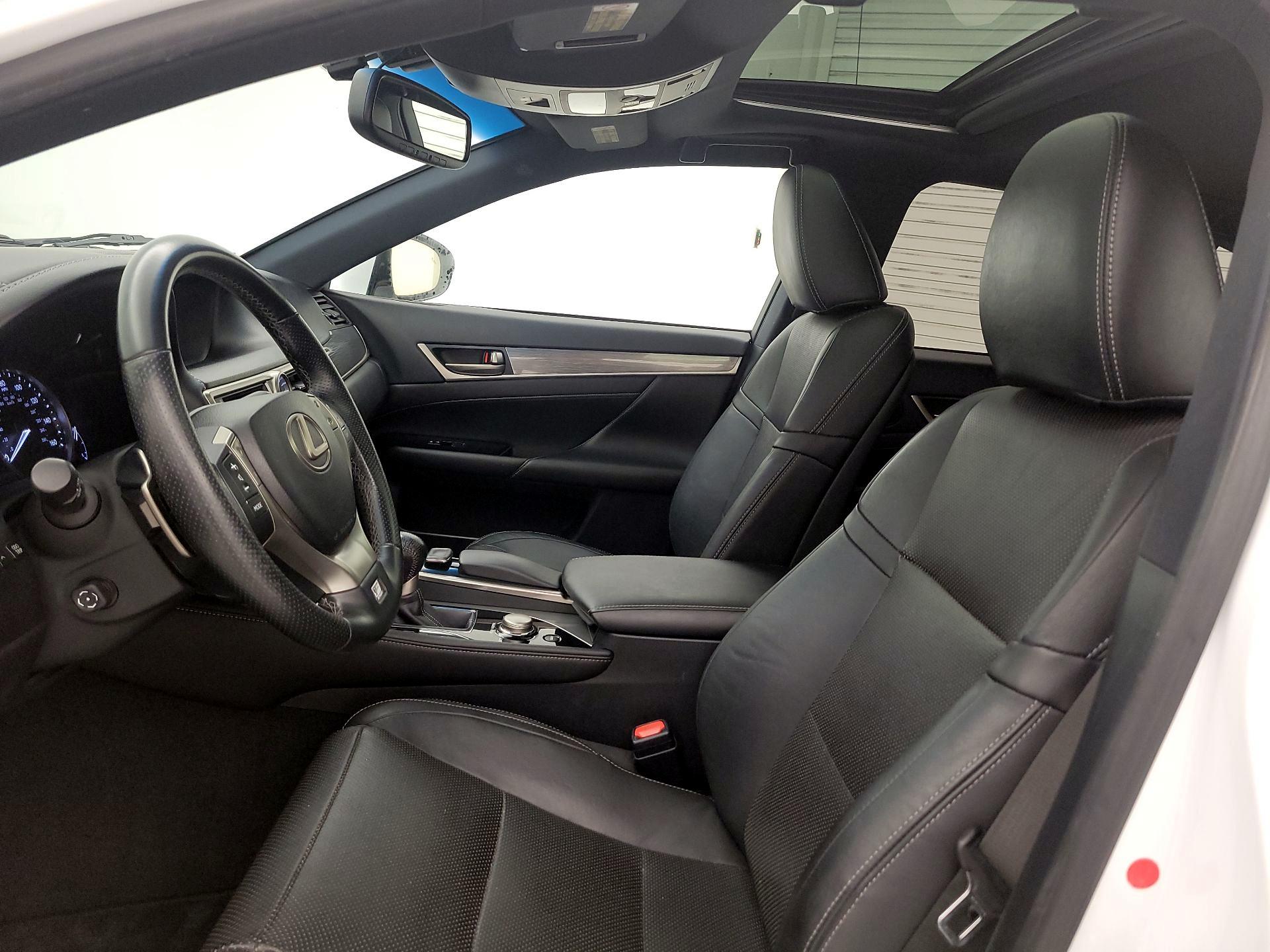 Thumbnail: 2015 Lexus GS - 20