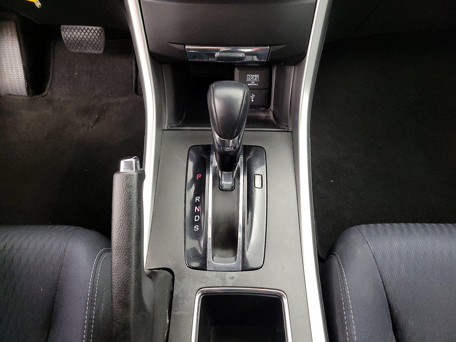 Thumbnail: 2014 Honda Accord - 17