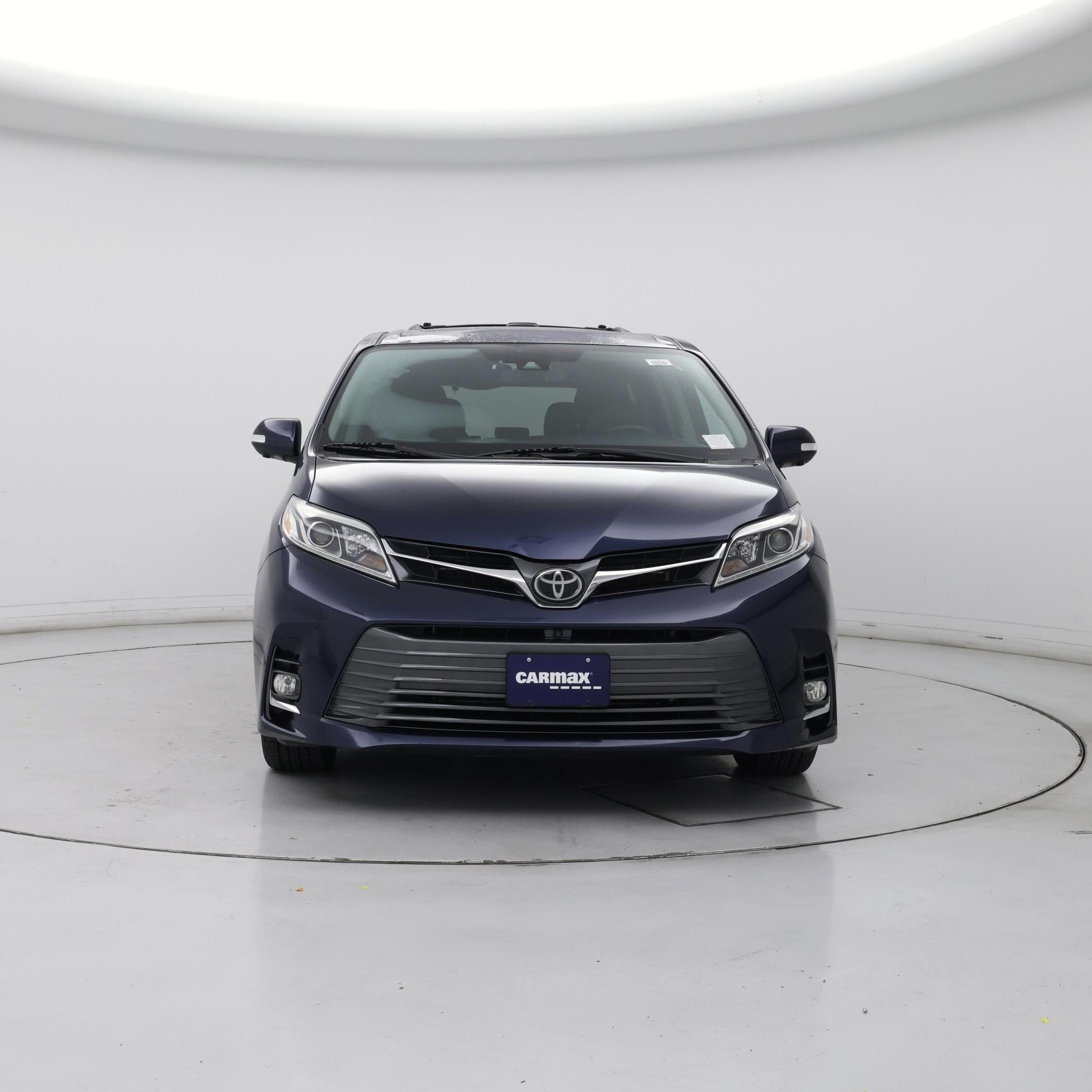 Thumbnail: 2019 Toyota Sienna - 5