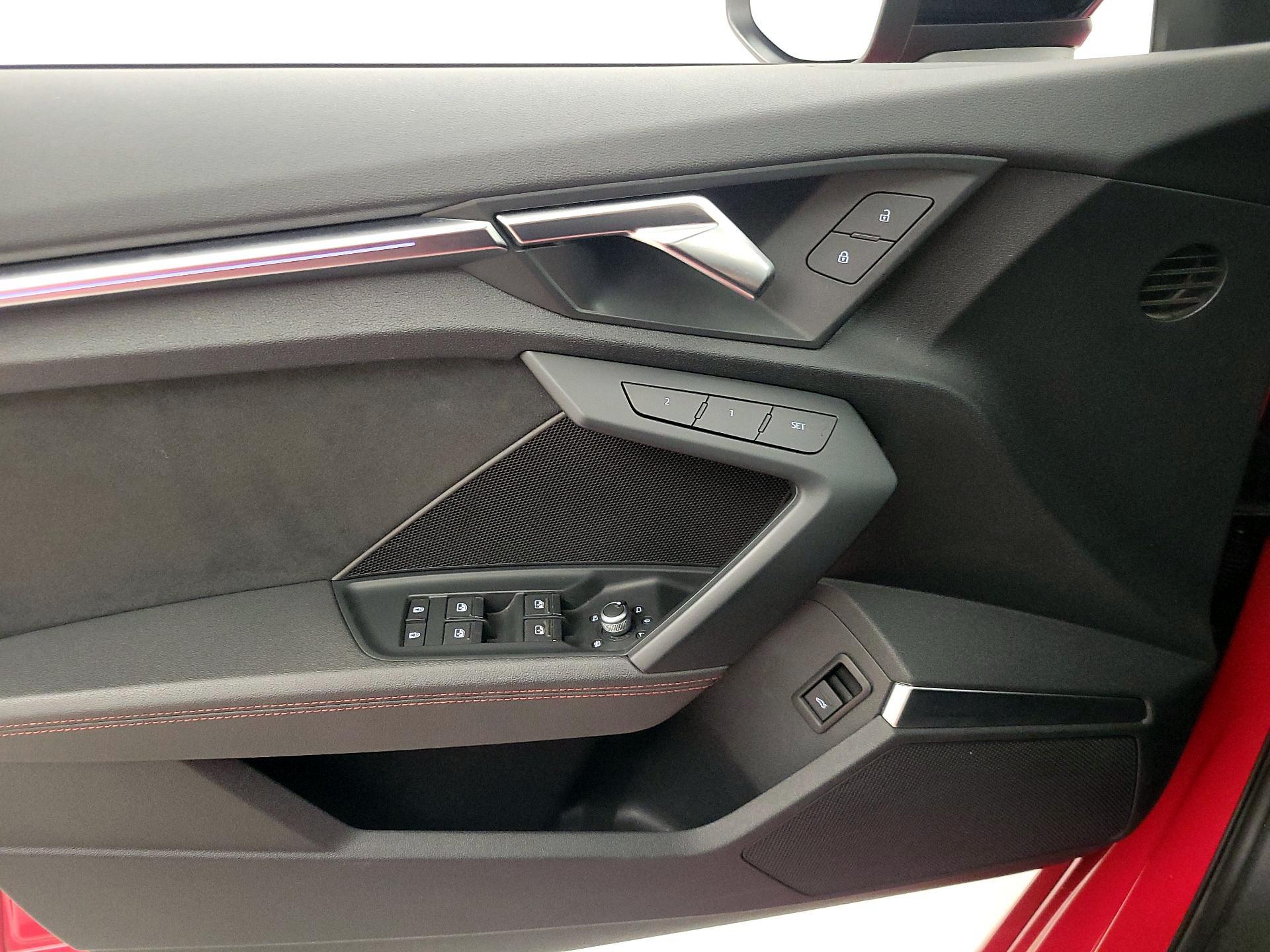 Thumbnail: 2023 Audi RS 3 - 12