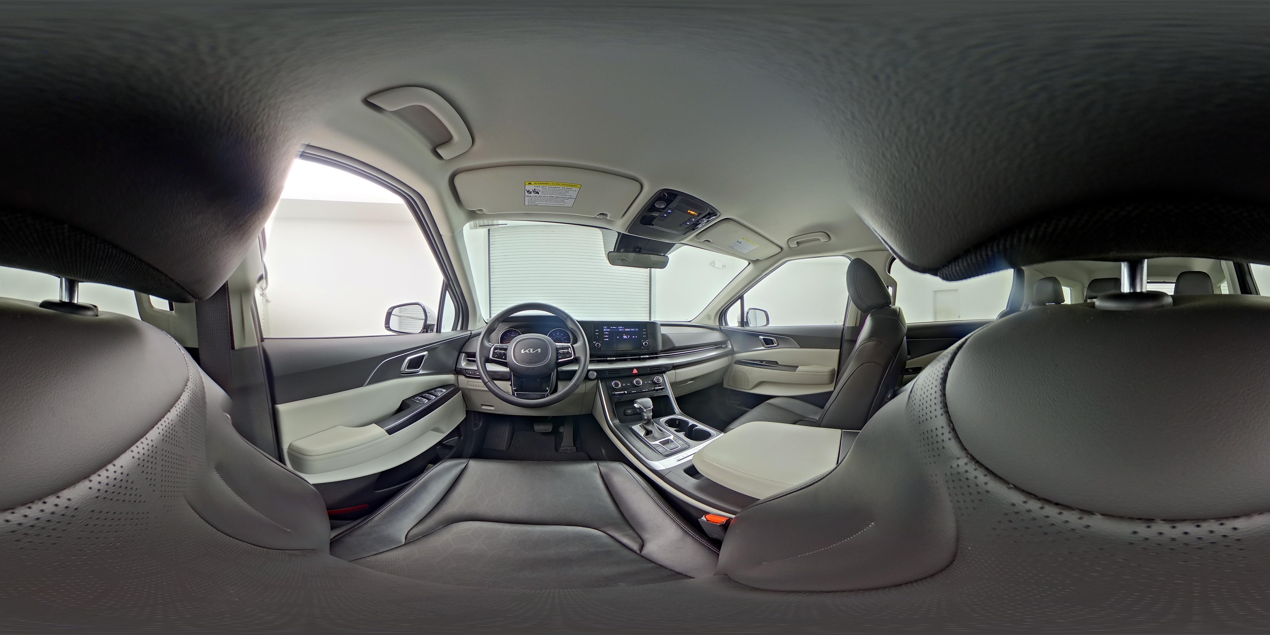 2024 Kia Carnival LX Seat Pkg - Photo 27