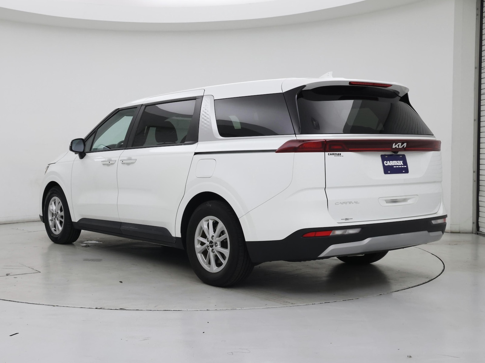 2024 Kia Carnival LX Seat Pkg - Photo 3