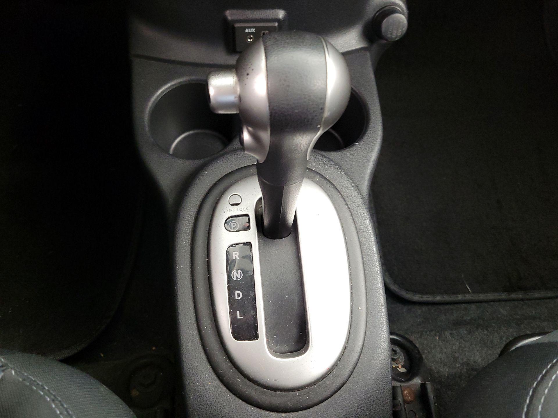 Thumbnail: 2019 Nissan Versa Note - 17