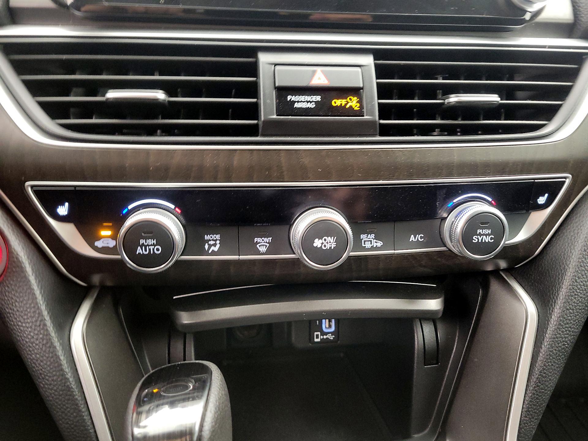 Thumbnail: 2018 Honda Accord - 16