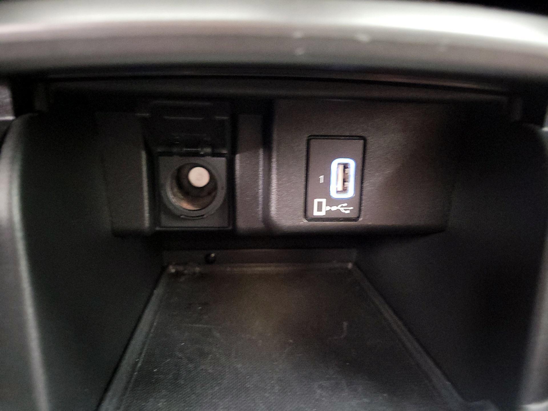 Thumbnail: 2018 Honda Accord - 18