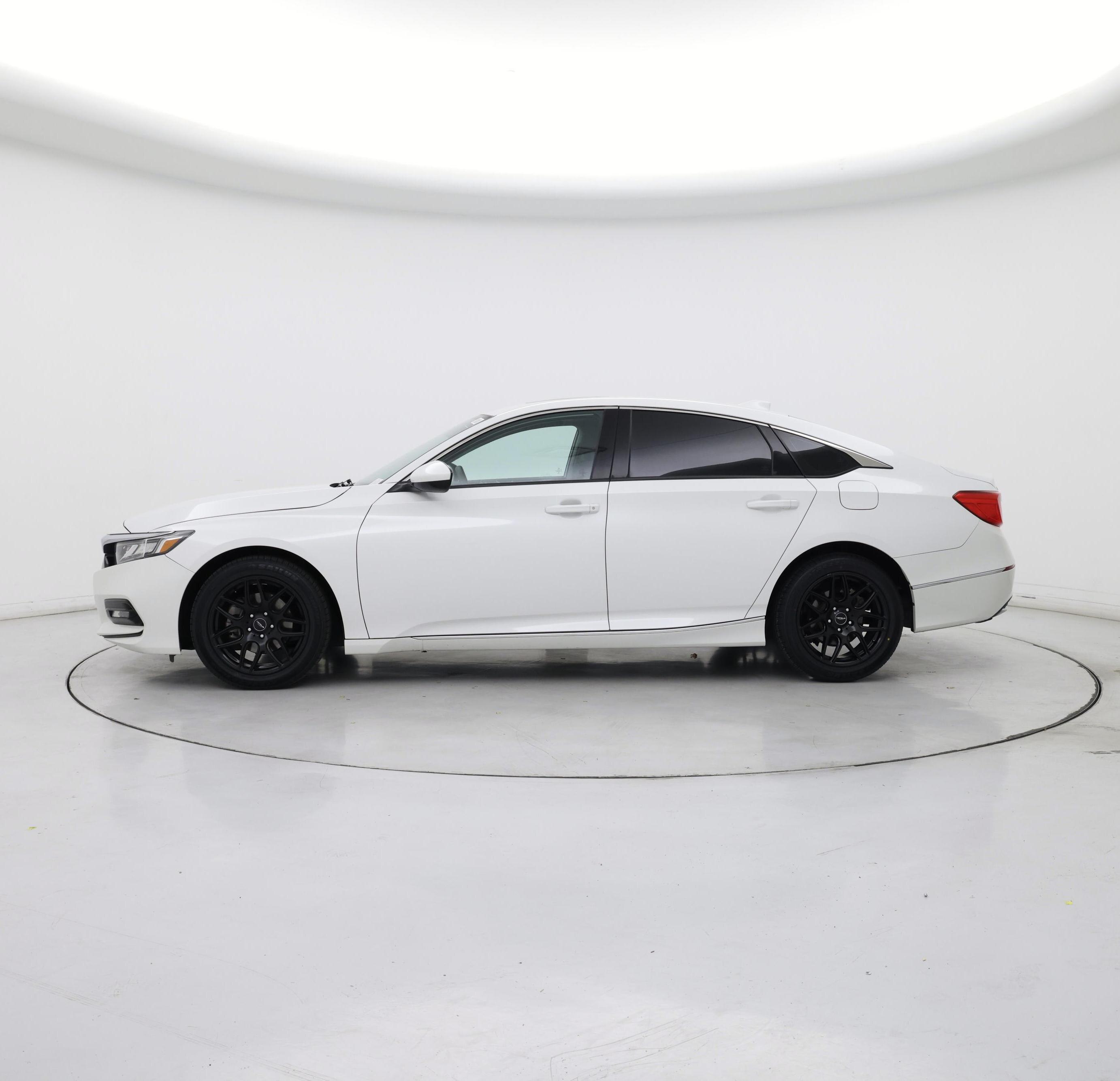 Thumbnail: 2018 Honda Accord - 3