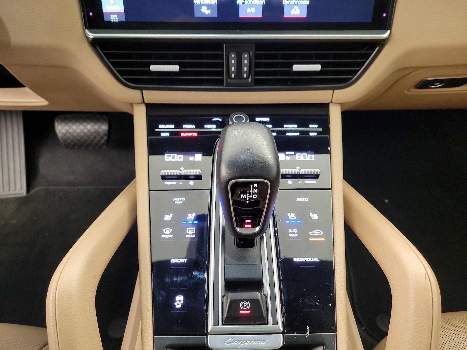 2019 Porsche Cayenne Base - Photo 19