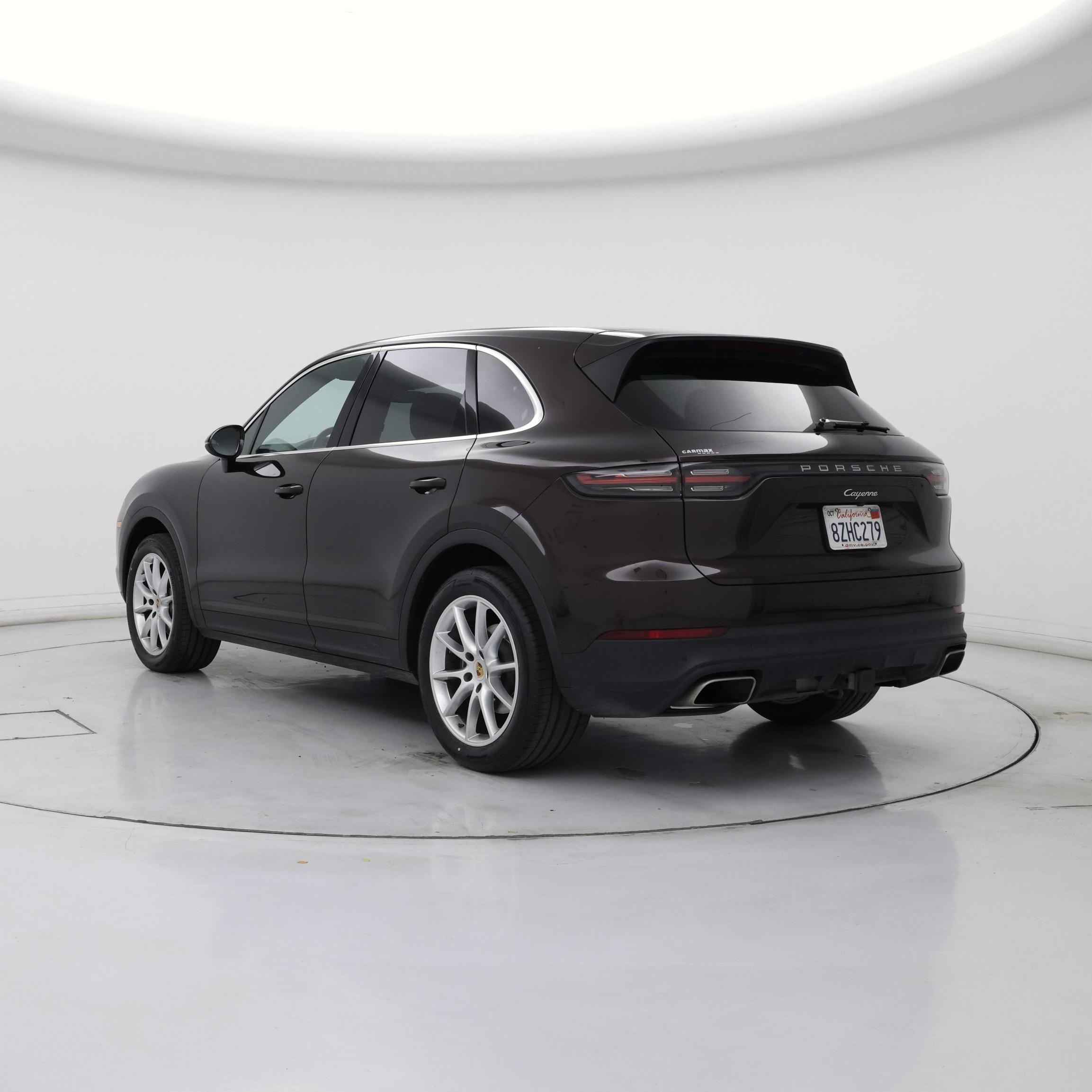 Thumbnail: 2019 Porsche Cayenne - 2