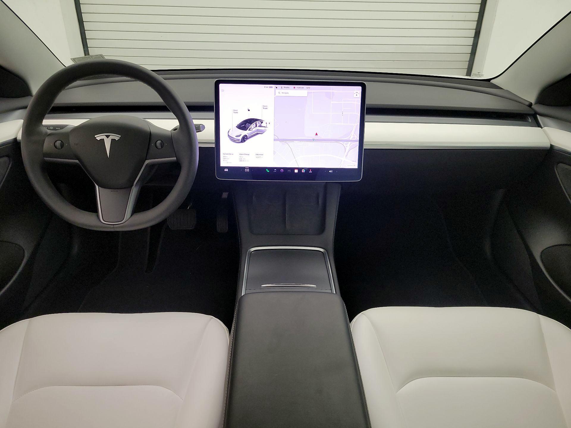 Thumbnail: 2022 Tesla Model 3 - 9