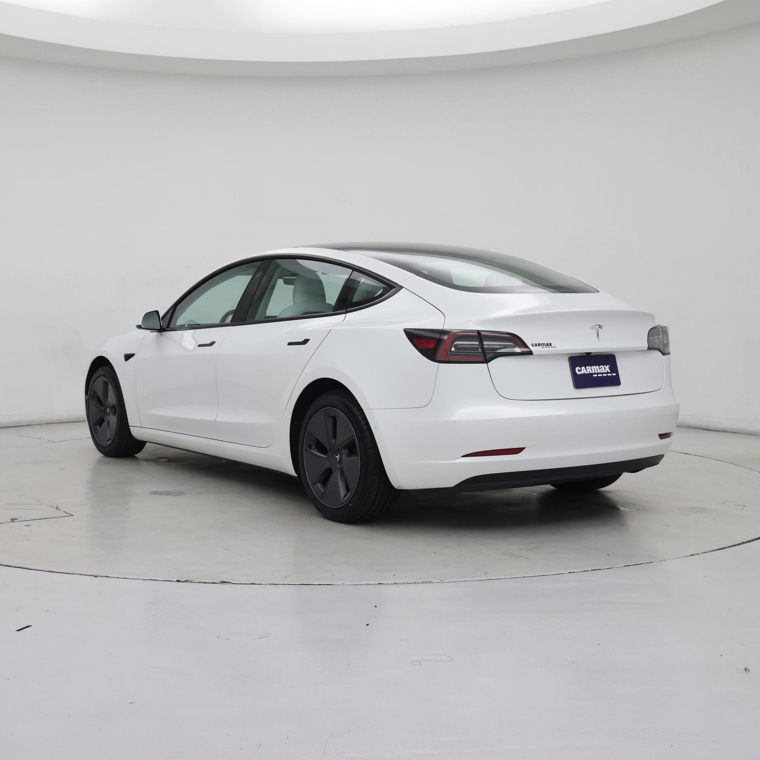 Thumbnail: 2022 Tesla Model 3 - 2
