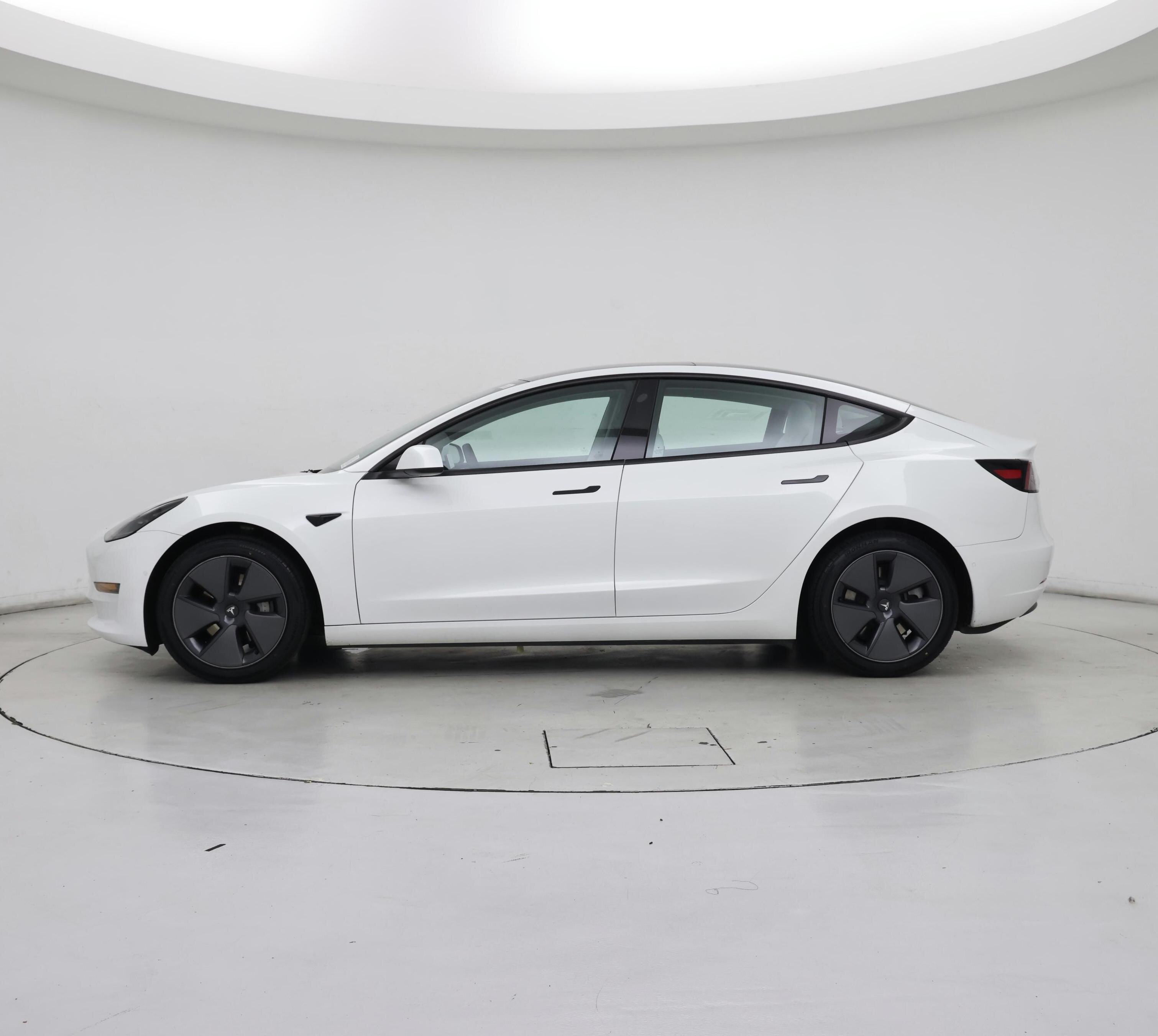 Thumbnail: 2022 Tesla Model 3 - 3
