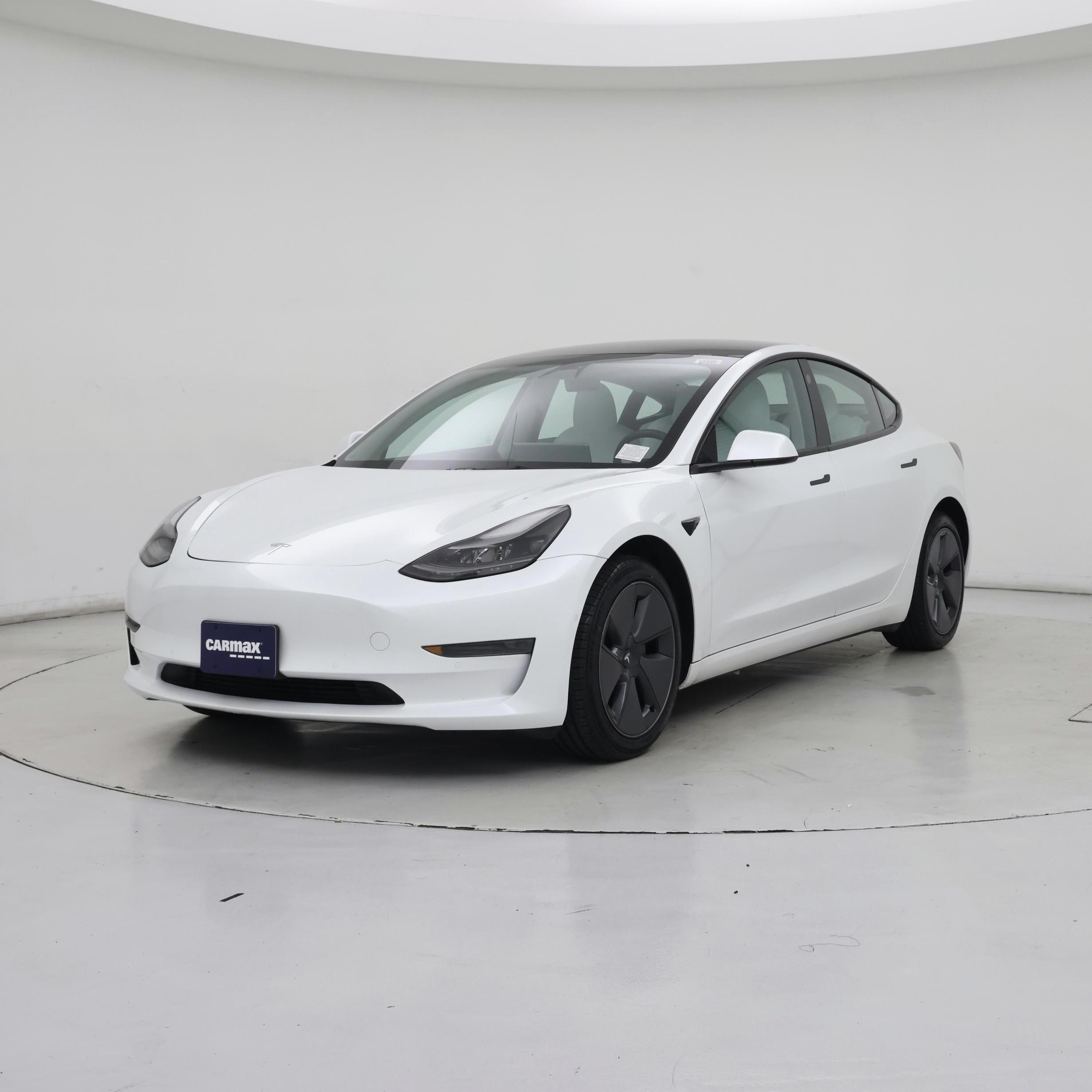 Thumbnail: 2022 Tesla Model 3 - 4