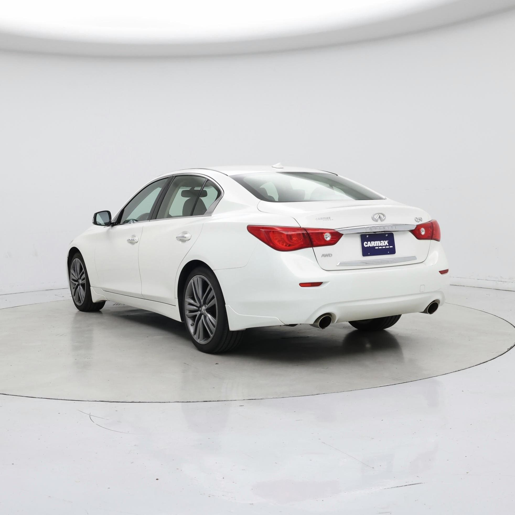 Thumbnail: 2014 INFINITI Q50 - 2