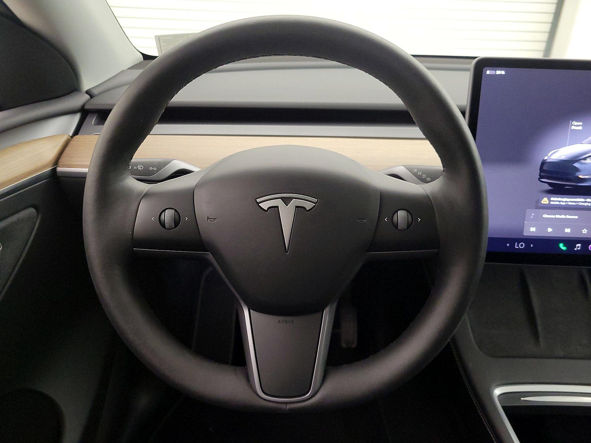 Thumbnail: 2024 Tesla Model Y - 10