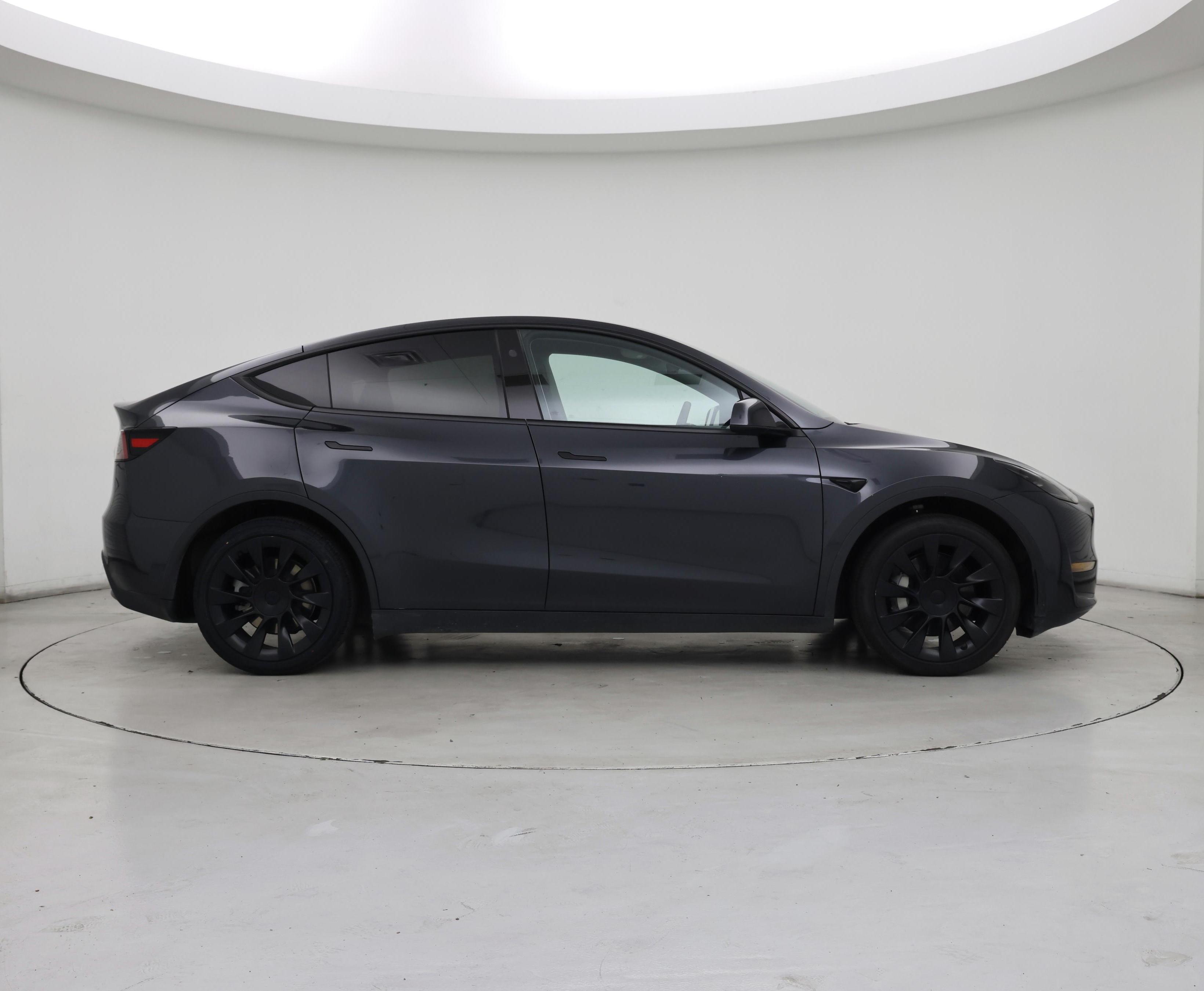 Thumbnail: 2024 Tesla Model Y - 7