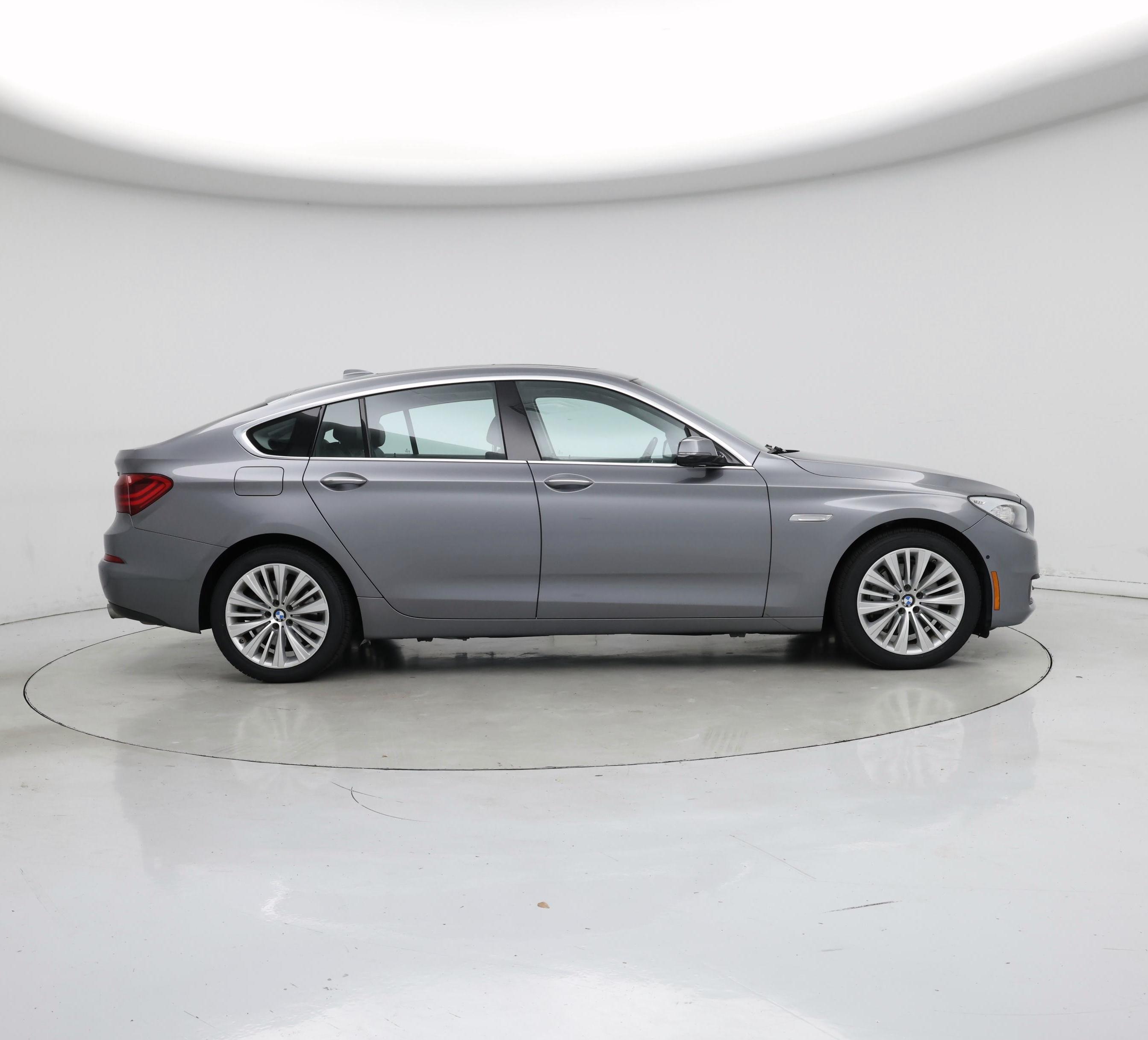 Thumbnail: 2016 BMW 5 Series - 7