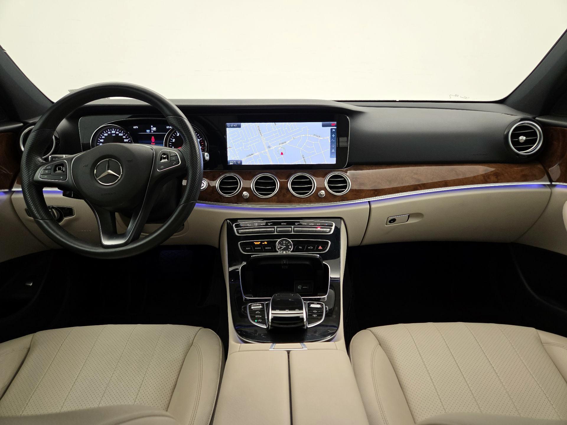 Thumbnail: 2017 Mercedes-Benz E-Class - 9