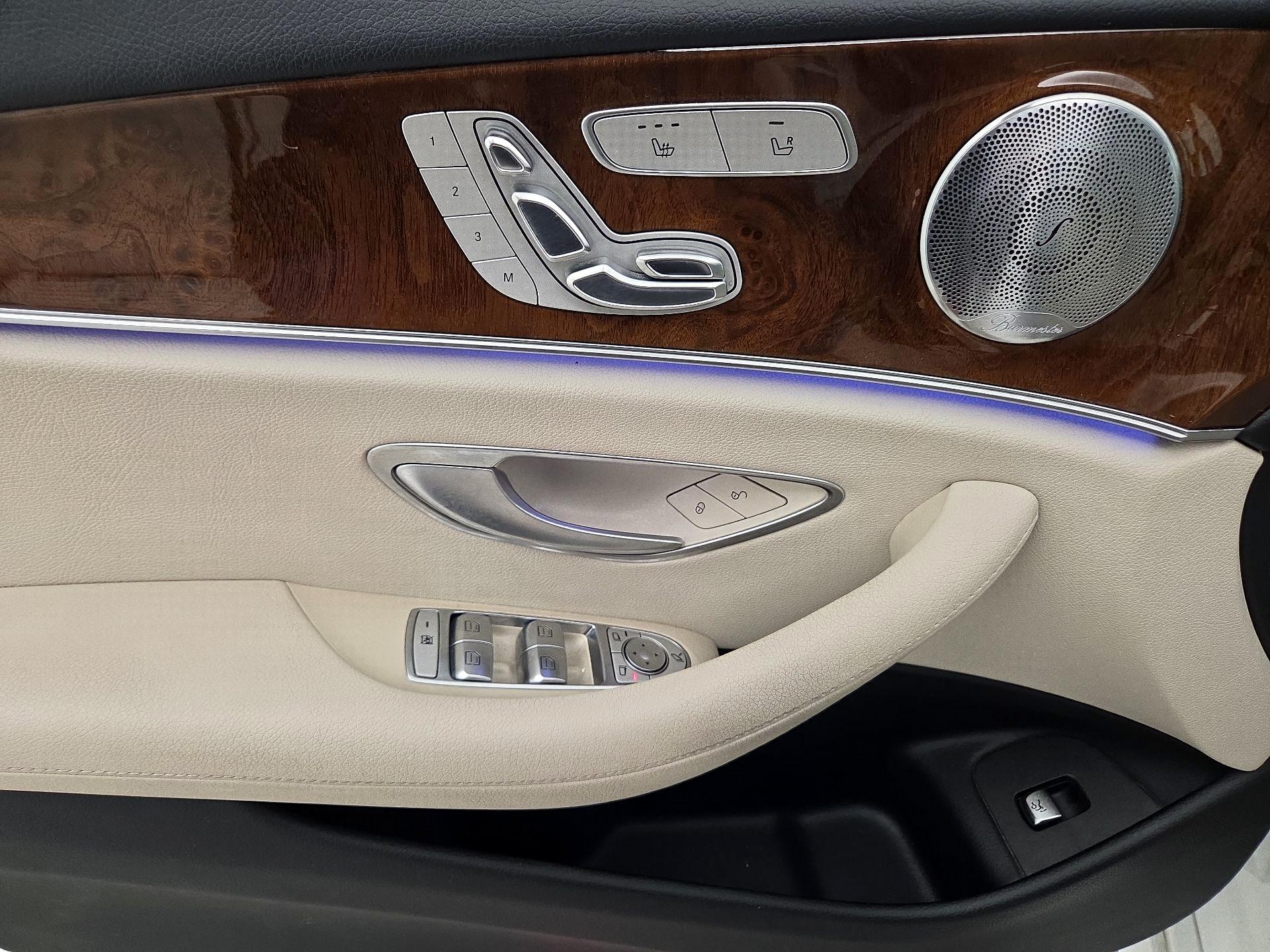 Thumbnail: 2017 Mercedes-Benz E-Class - 12