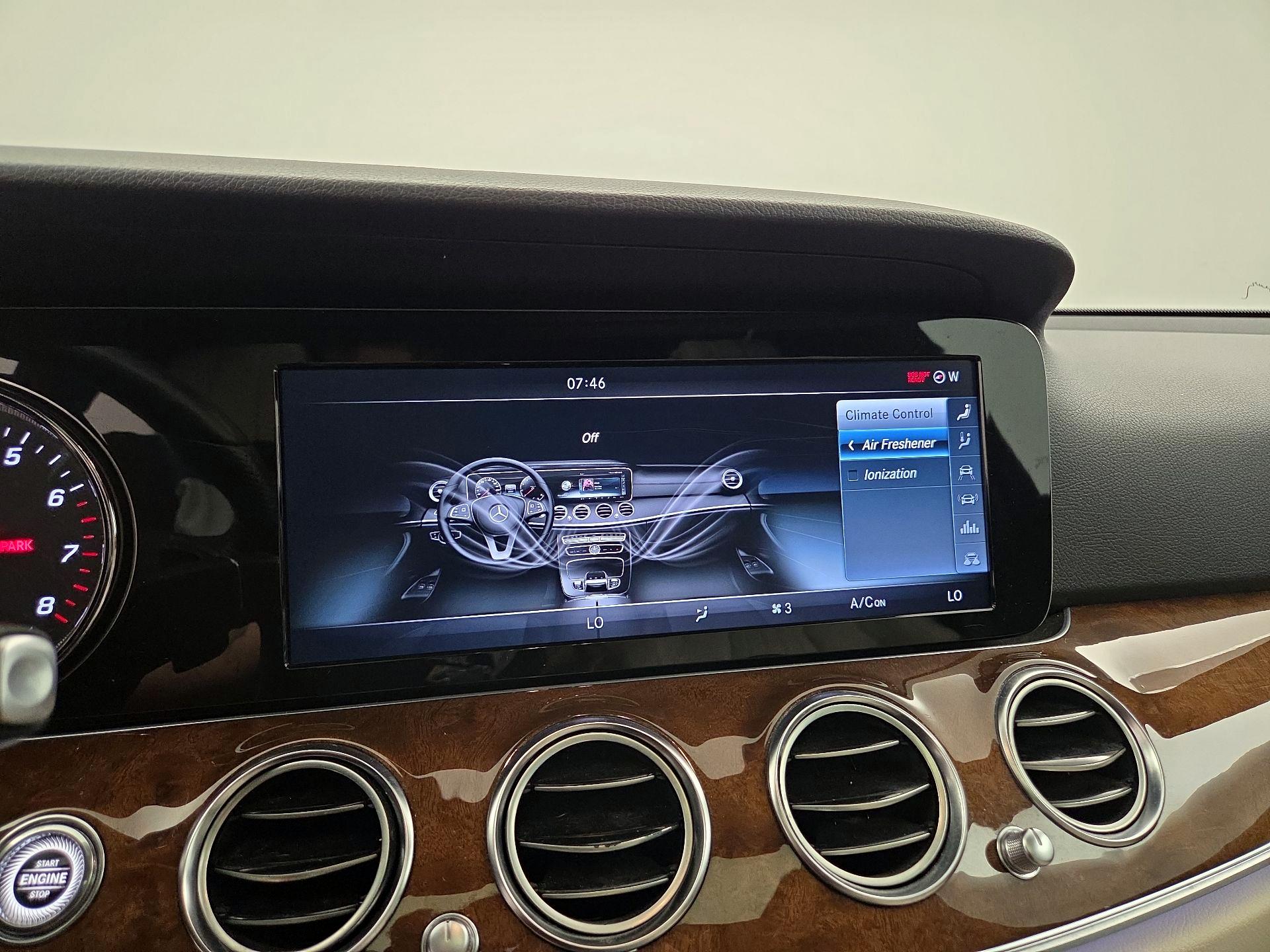 Thumbnail: 2017 Mercedes-Benz E-Class - 17