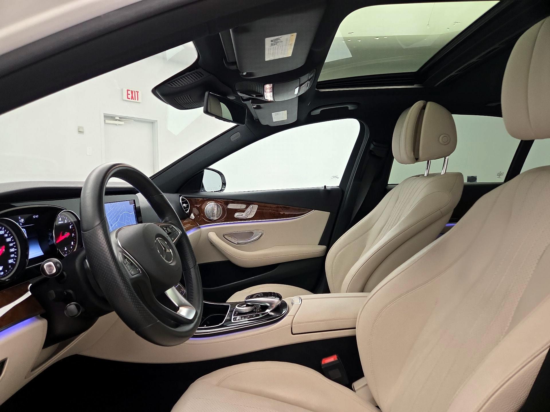 Thumbnail: 2017 Mercedes-Benz E-Class - 20