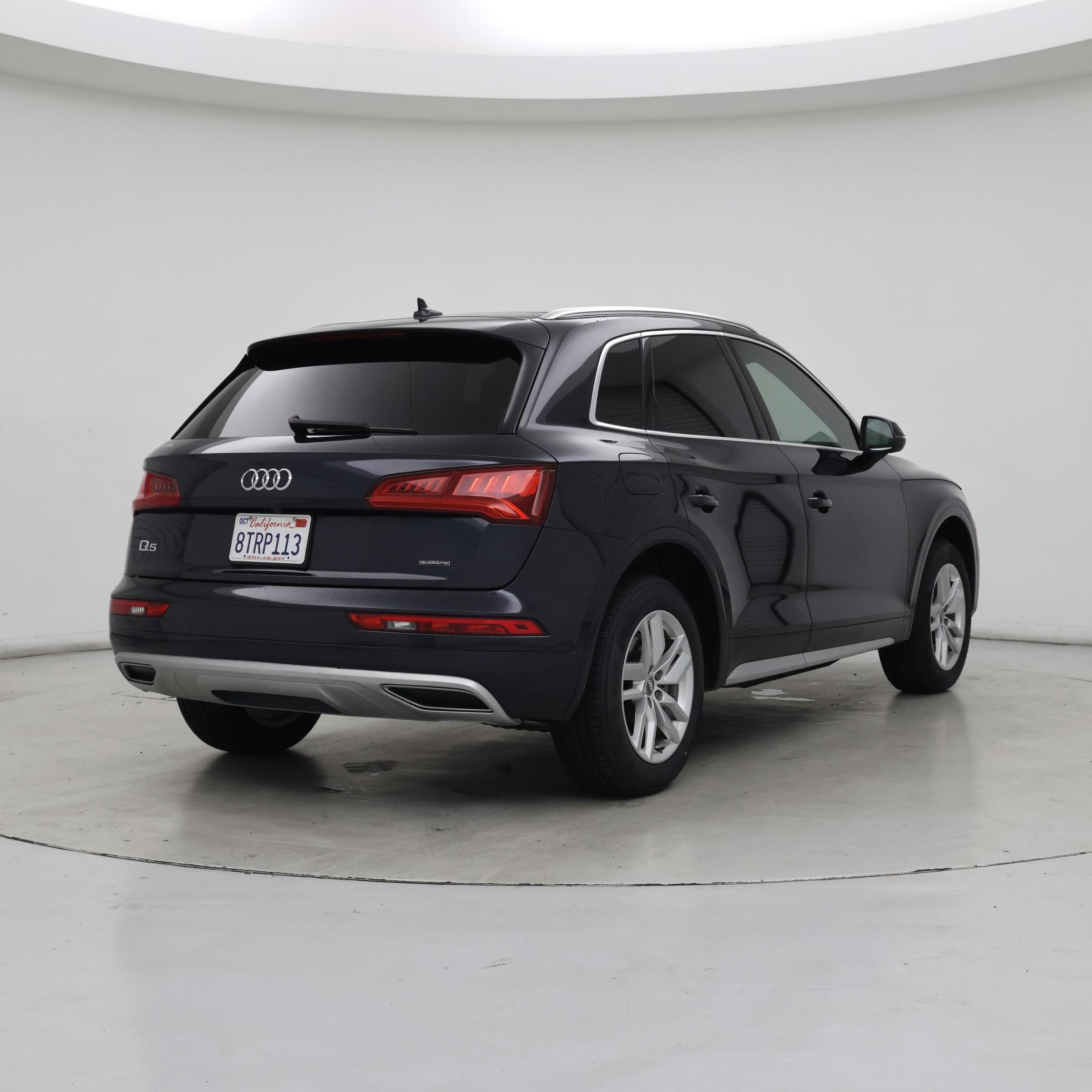 Thumbnail: 2020 Audi Q5 - 8