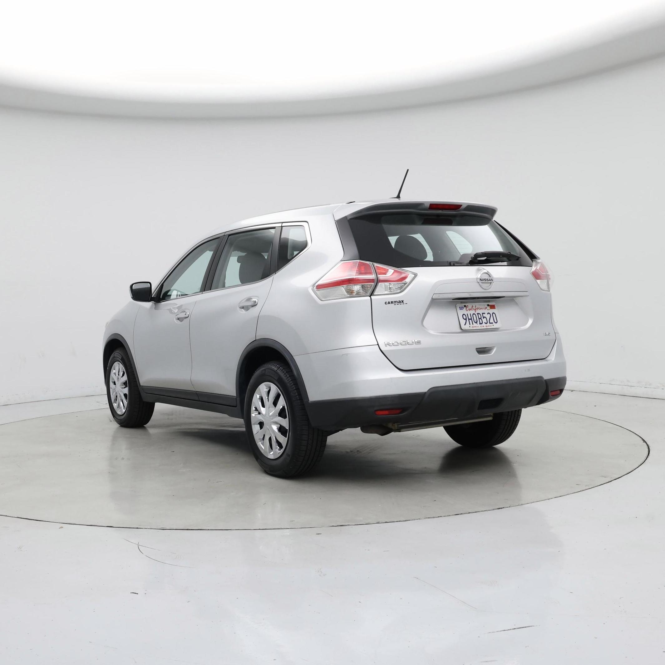 Thumbnail: 2015 Nissan Rogue - 2