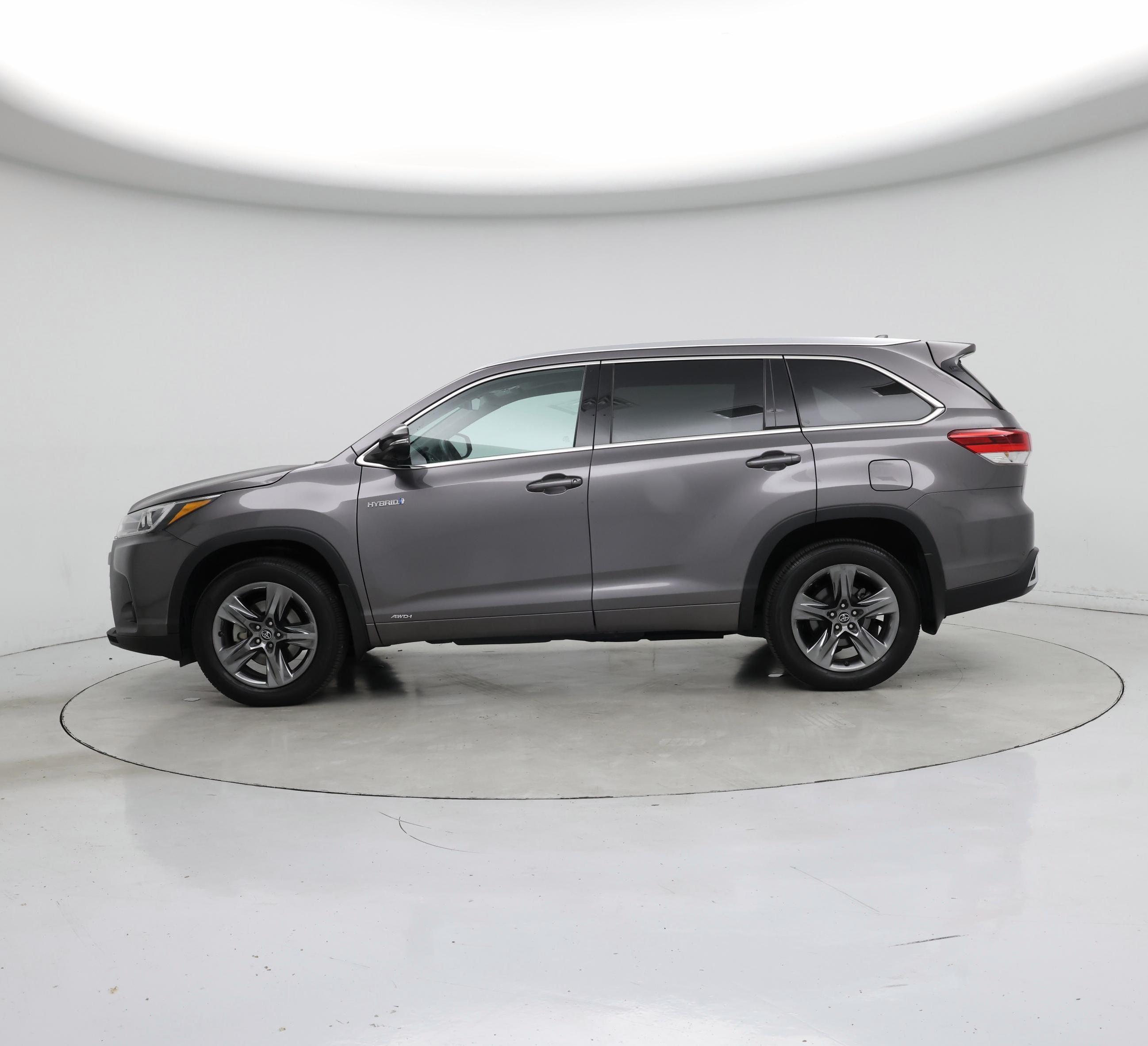 Thumbnail: 2018 Toyota Highlander - 3