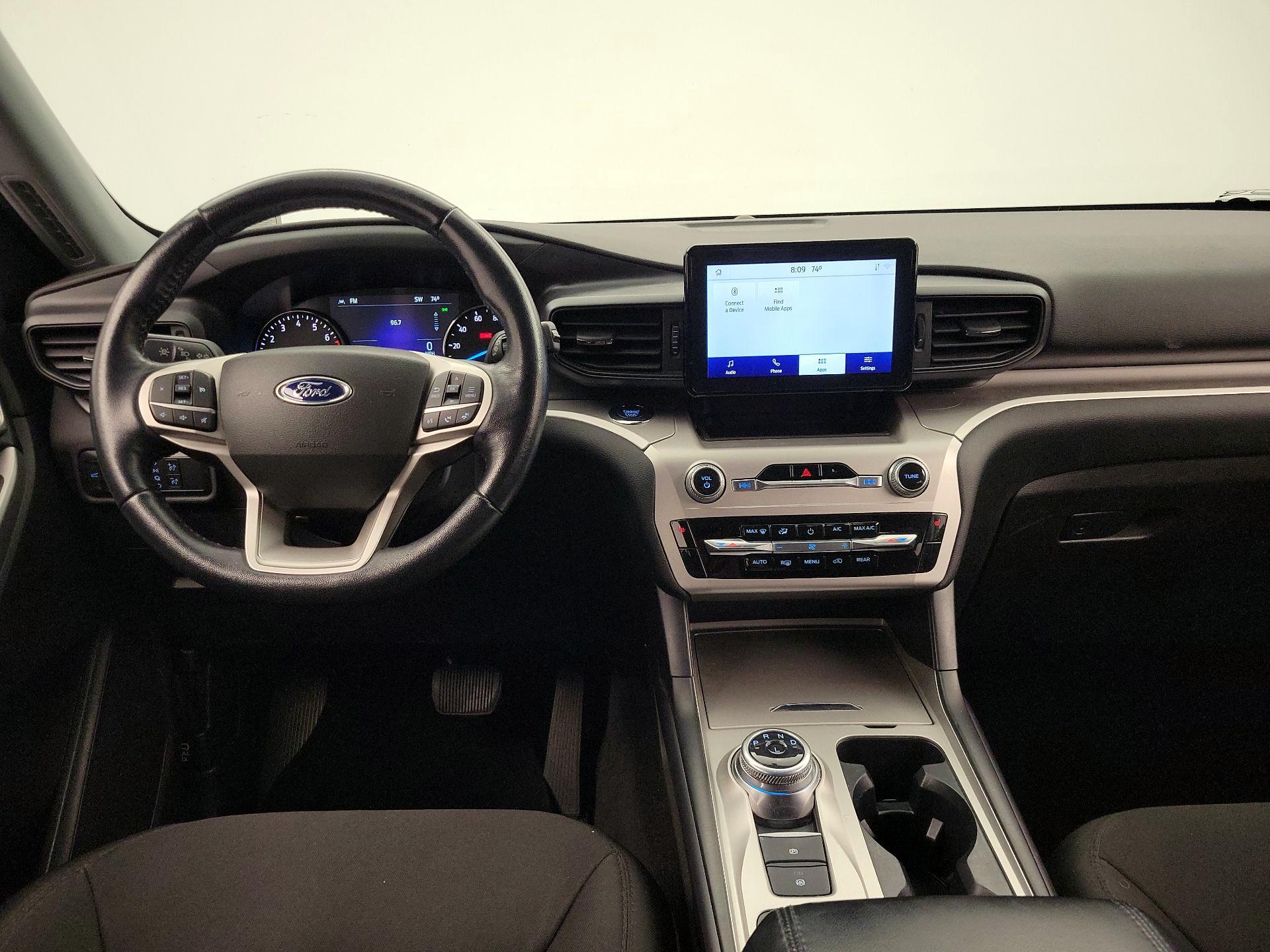 Thumbnail: 2022 Ford Explorer - 9