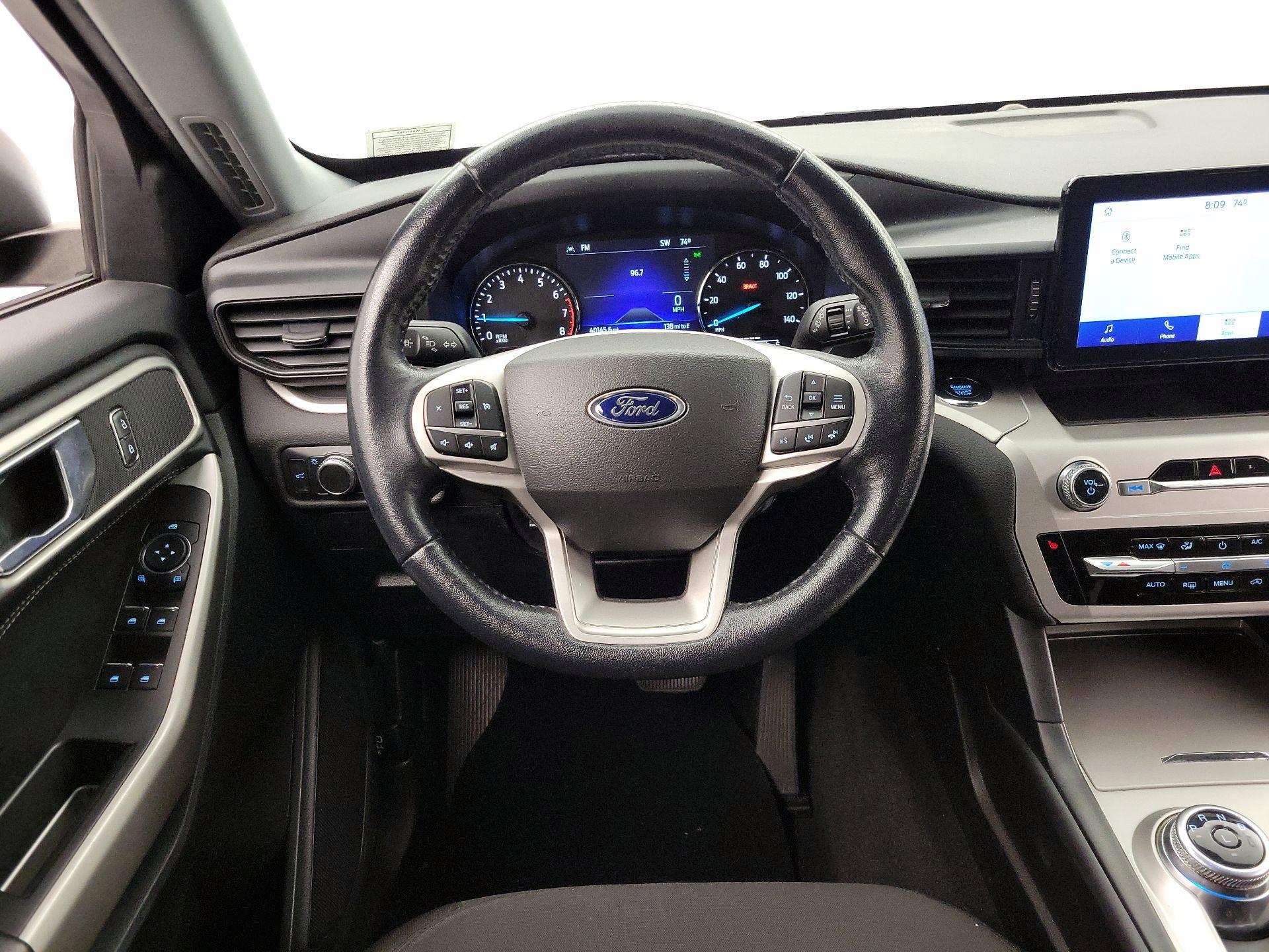 Thumbnail: 2022 Ford Explorer - 10