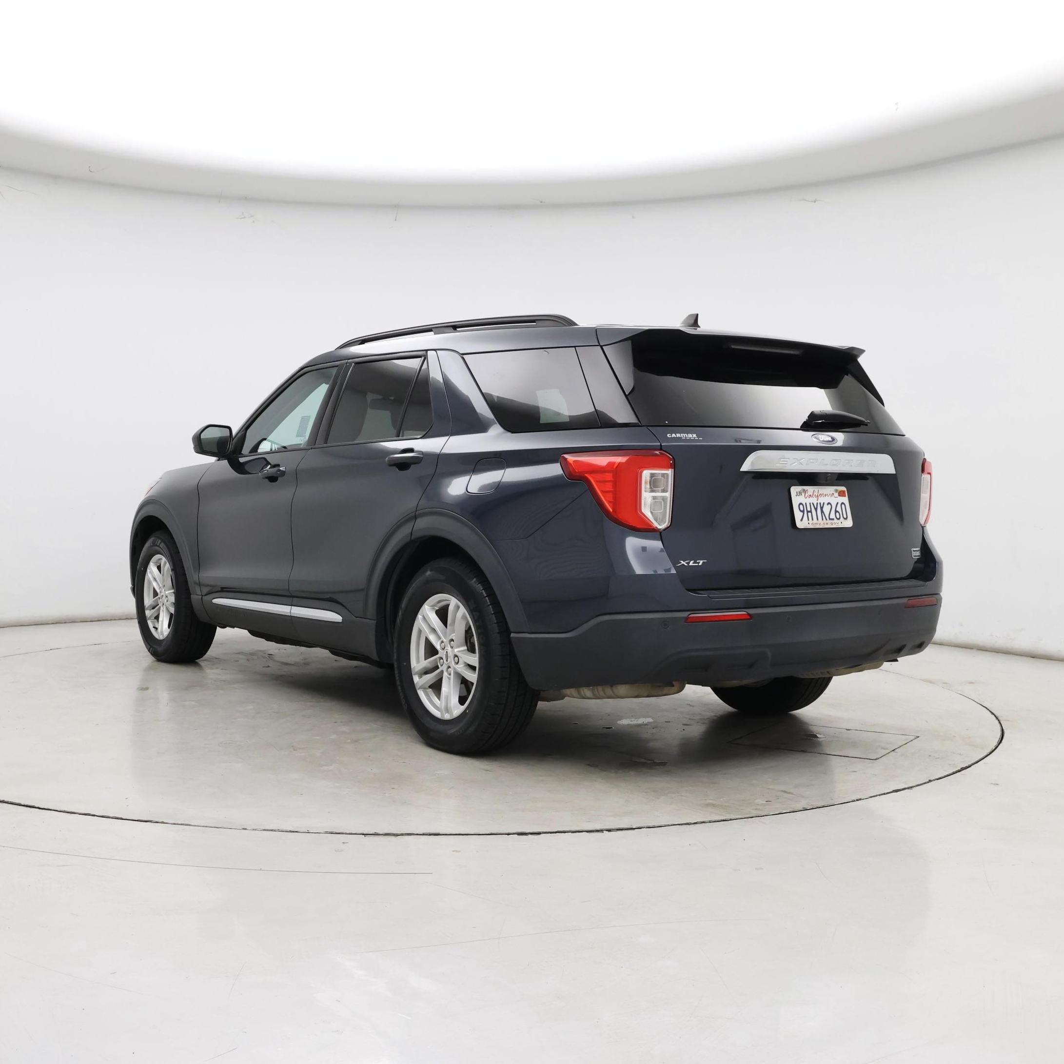 Thumbnail: 2022 Ford Explorer - 2