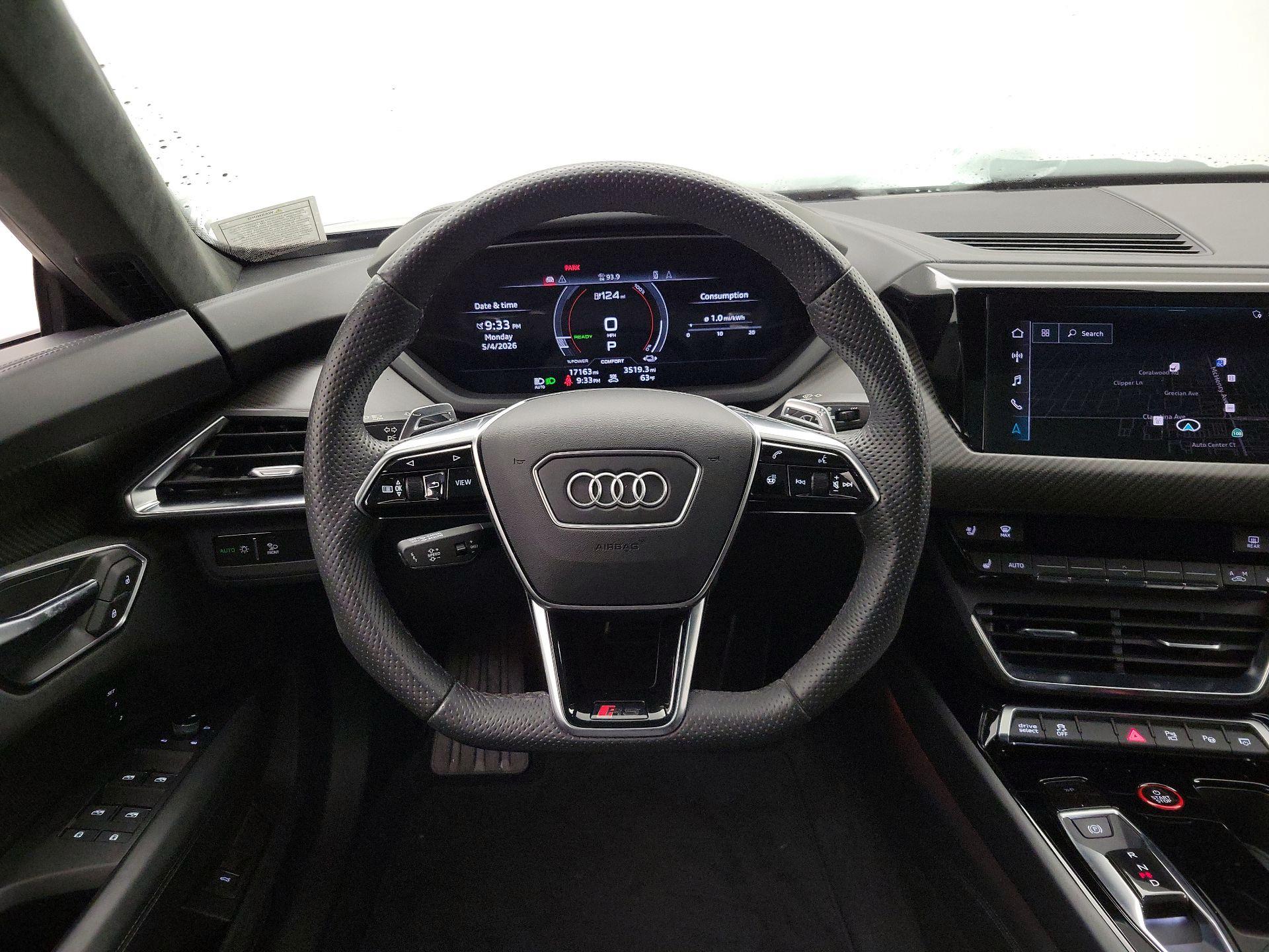 Thumbnail: 2023 Audi RS e-tron GT - 10