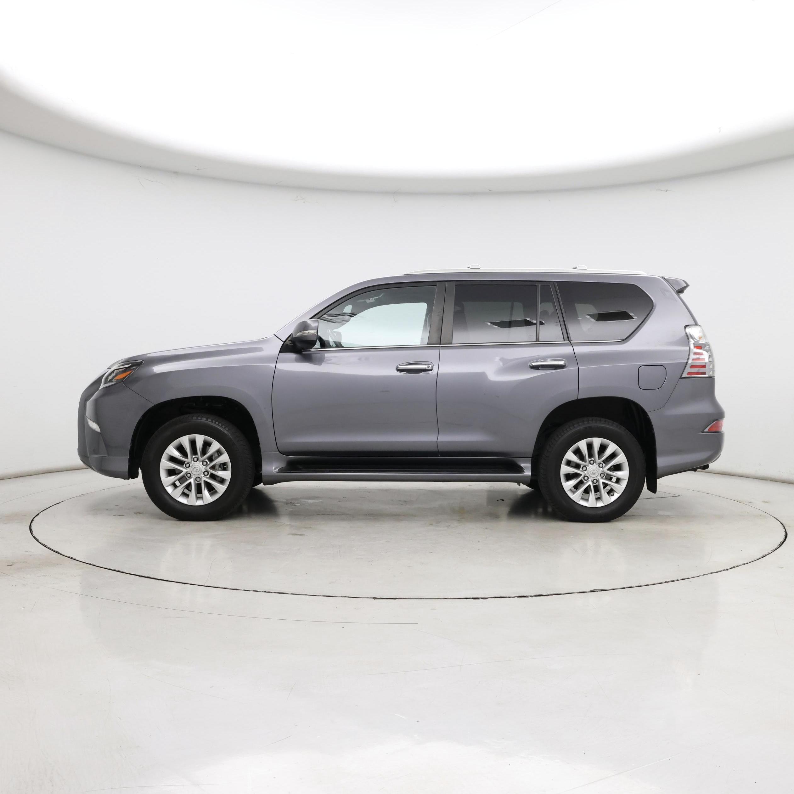 Thumbnail: 2023 Lexus GX - 3